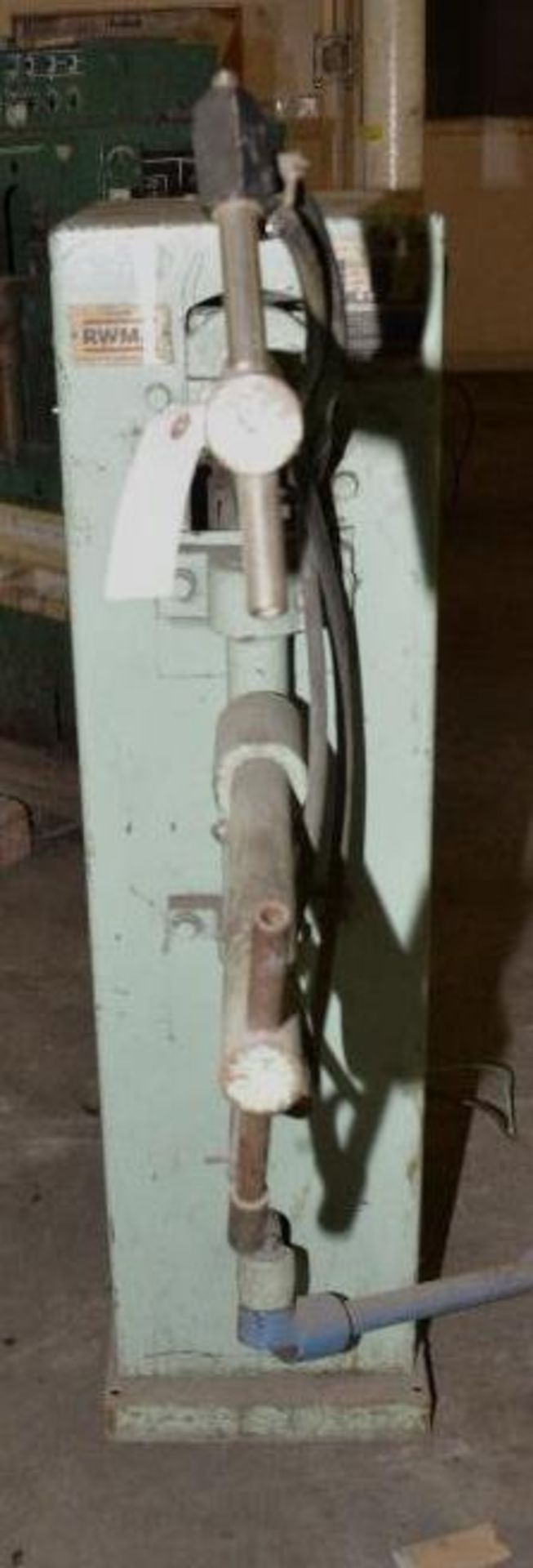 PEER SPOT WELDER - MD. FR-410 S/N: 13780 - 230 VOLTS- FREQUENCY 60- SECC.VOLTS.2.0 TO 3.2 - KBA 10 - Image 2 of 5