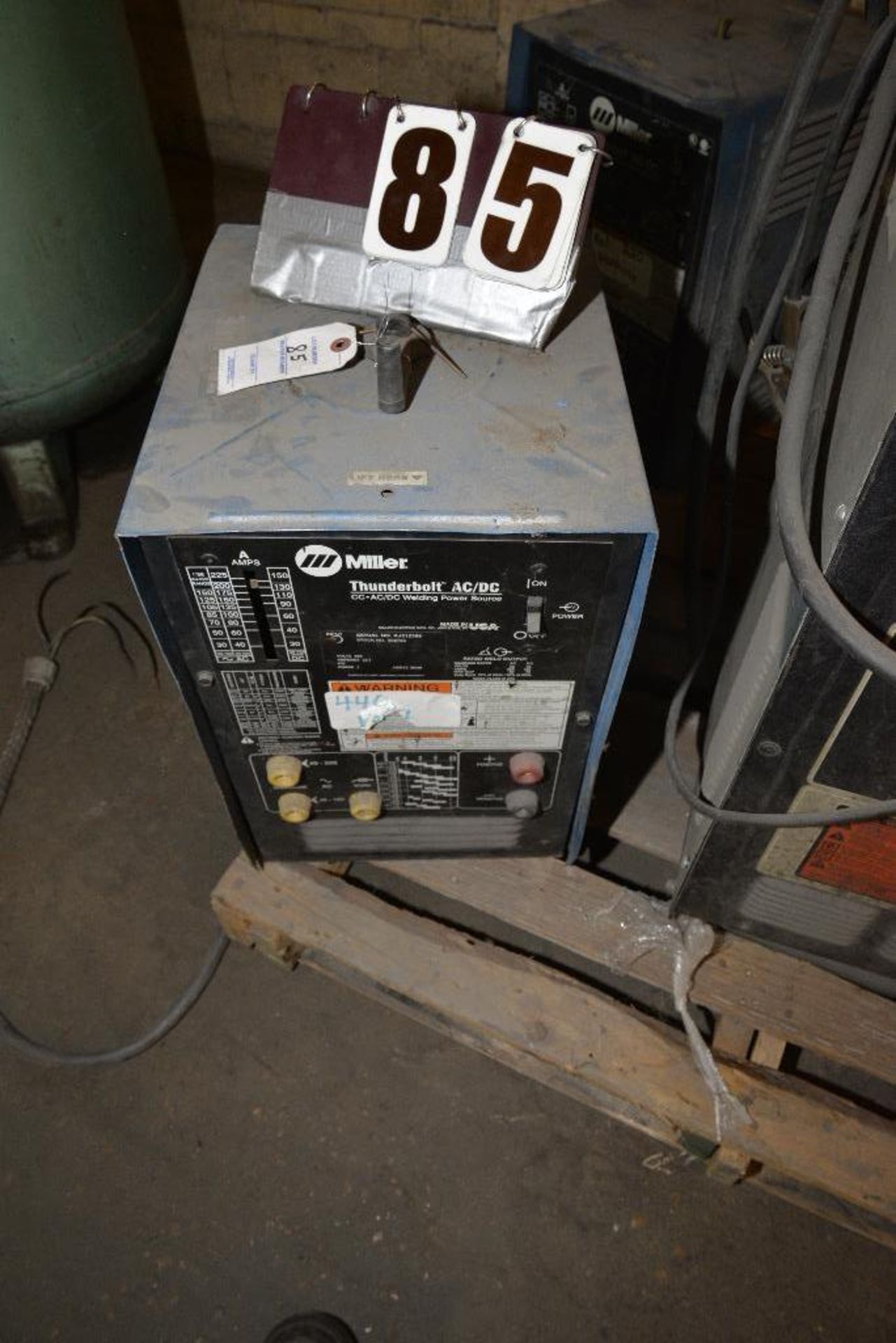 (2) MILLER THUNDERBOLT AC/DC WELDERS S/N: KJ212369STOCK NUMBER 902784440 VOLT SINGLE PHASENOT - Image 3 of 3