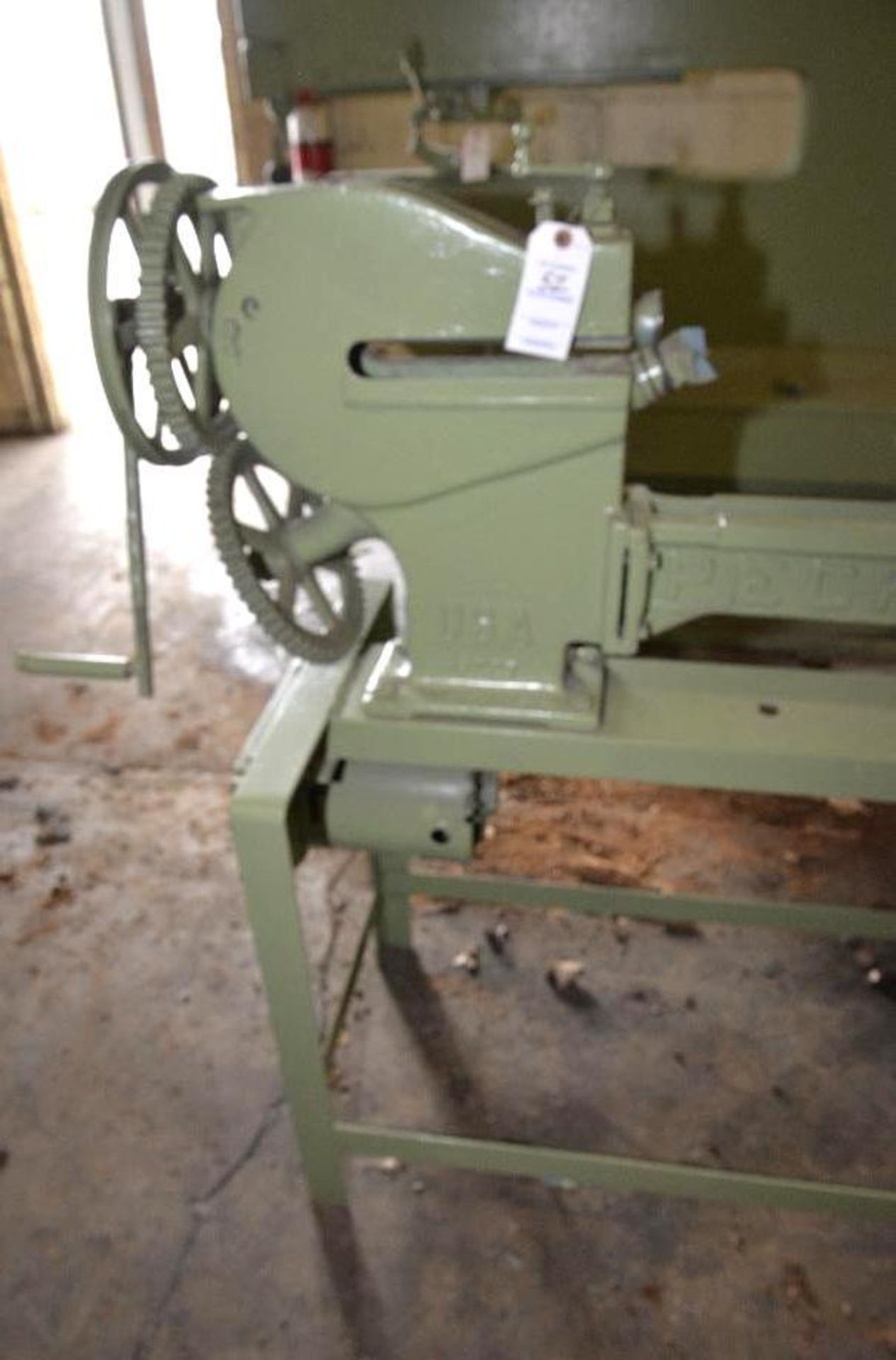 PECK STOW & WILCOX CIRCLE CUTTER - MACHINE NO. USA 9227 - CURRENTLY HAND CRANK - SET UP FOR ELECTRIC - Image 3 of 9