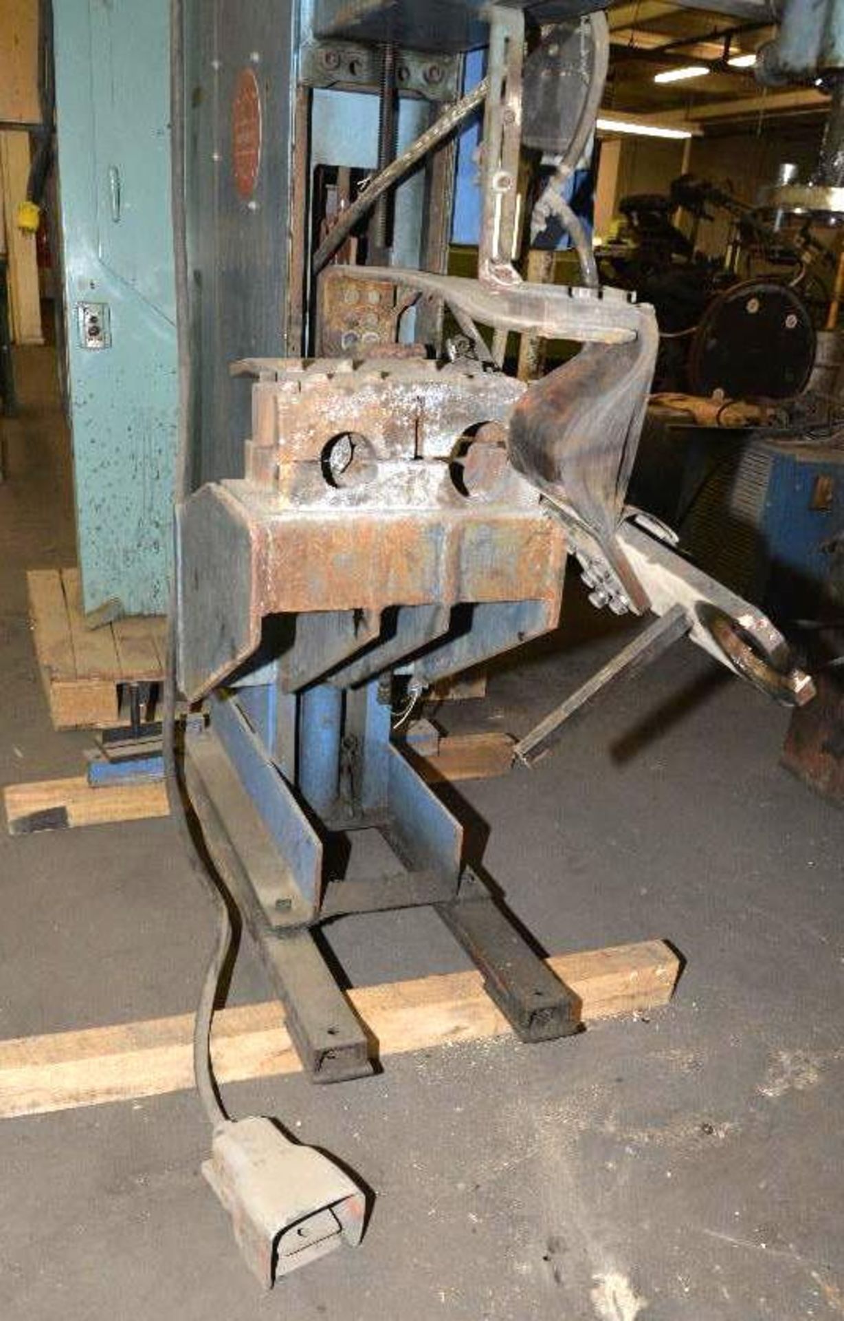 MOTSTANDSSVETSMASKIN RESISTANCE WELDING MACHINE - TYPE ZSDB137-S - NR6191 - SEAM WELDER - SPIRO - Image 7 of 13