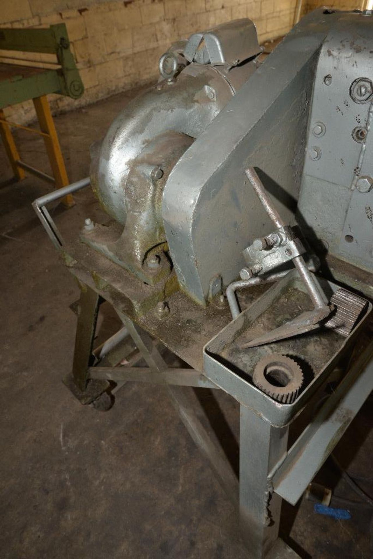 NIAGARA ROTARY MACHINE WELDED ON ROLLING STAND ARM HAS BEEN BROKEN & REWELDED - Image 4 of 11