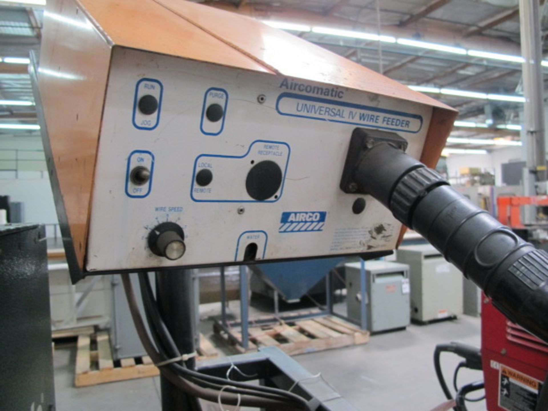 Airco PhaseArc 350 CV-DC Arc Welding Power Source w/ MK Cobramatic Push-Pull GMAW Wire Feeder - Image 4 of 4