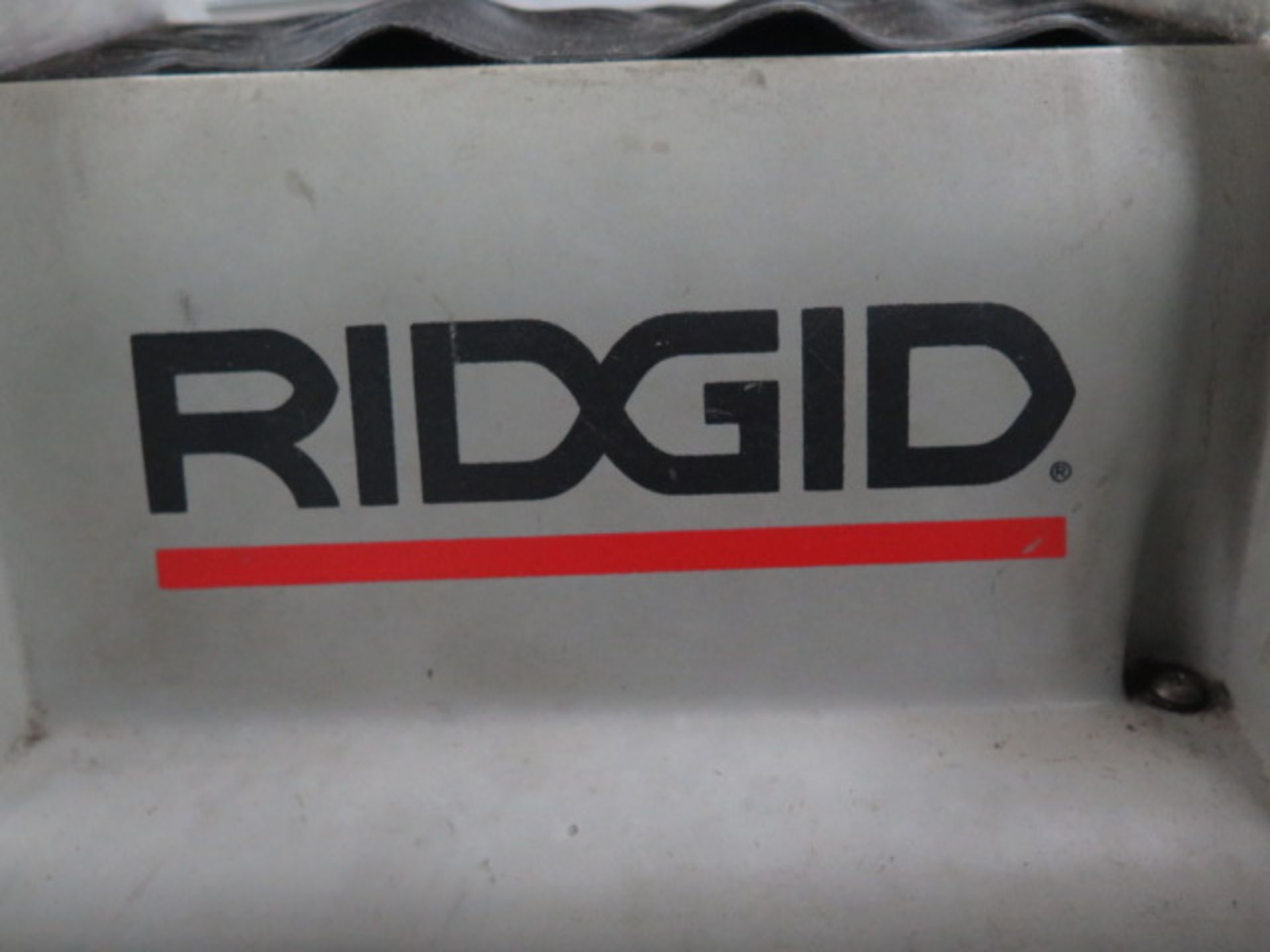 Rigid mdl. 1822 Power Pipe Threader w/ Pipe Dies, Cut-Off, Chamfer Tool - Image 4 of 5