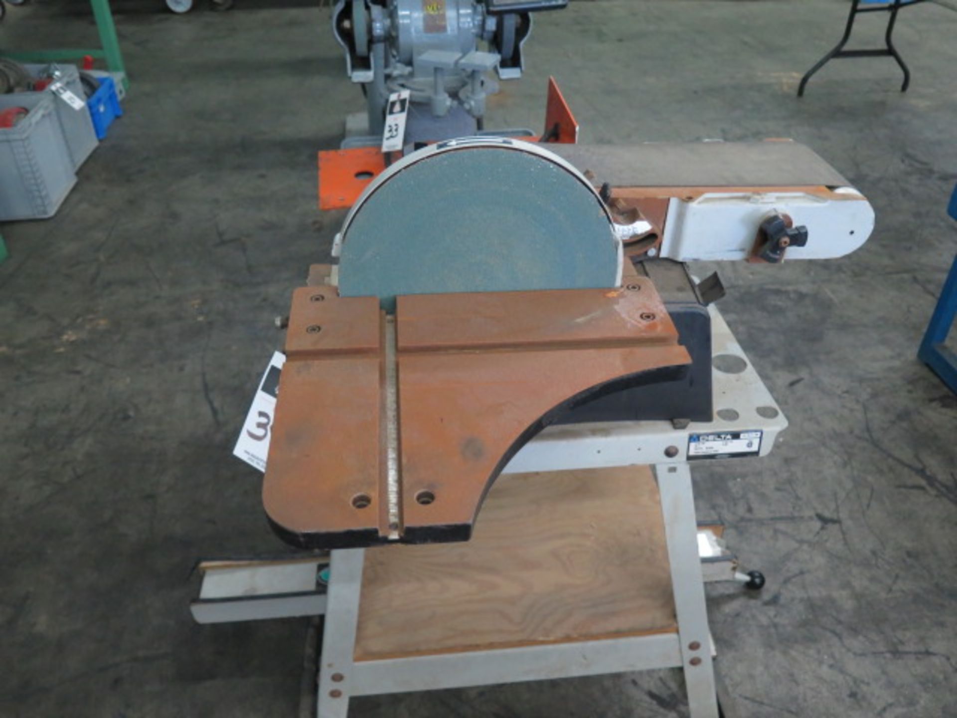 Delta 6" Belt / 12" Disc Sander - Image 2 of 3