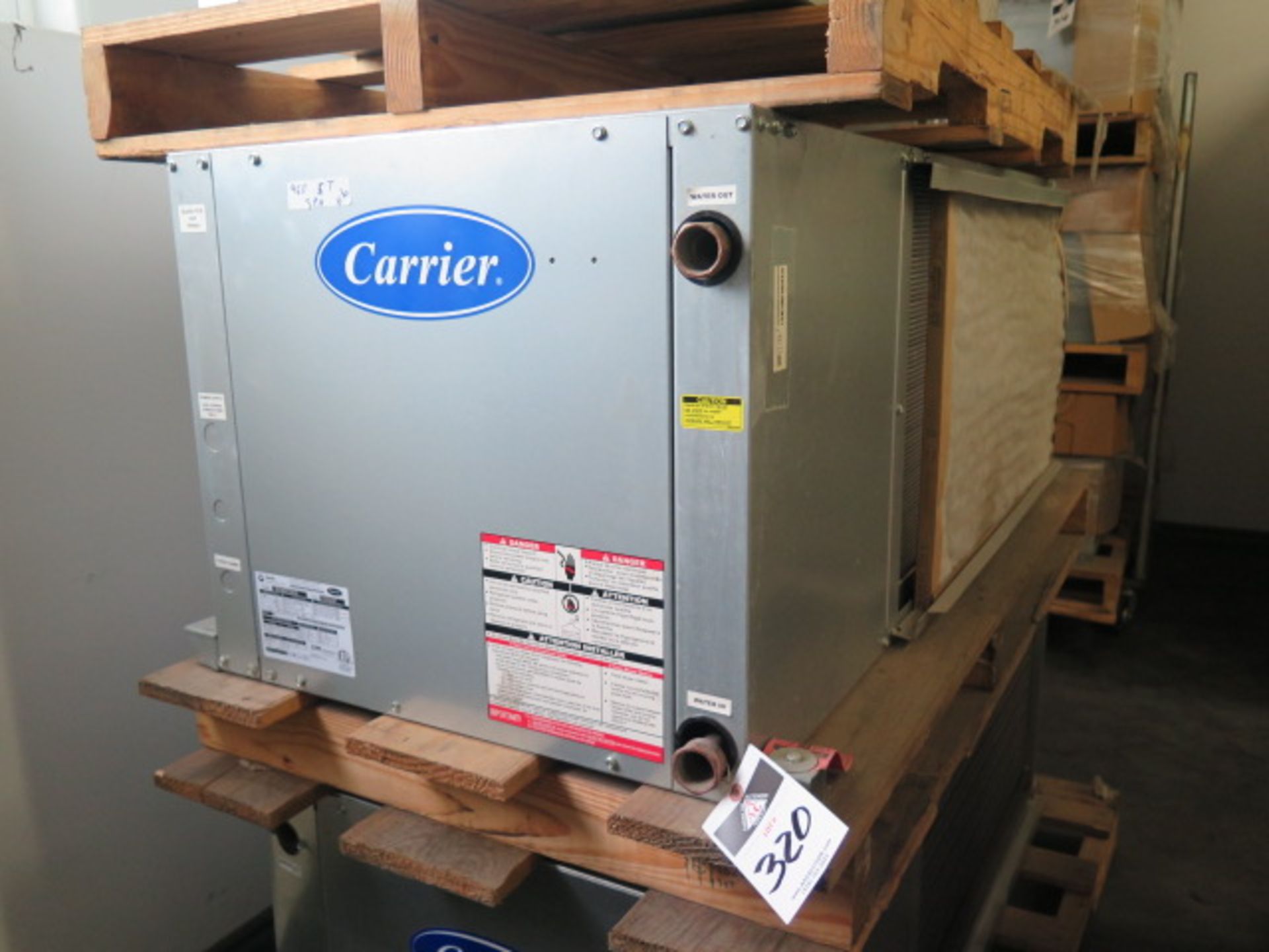 Carrier mdl. 50PCH060ZCC60140 5 Ton Heat Pump 460V-3ph