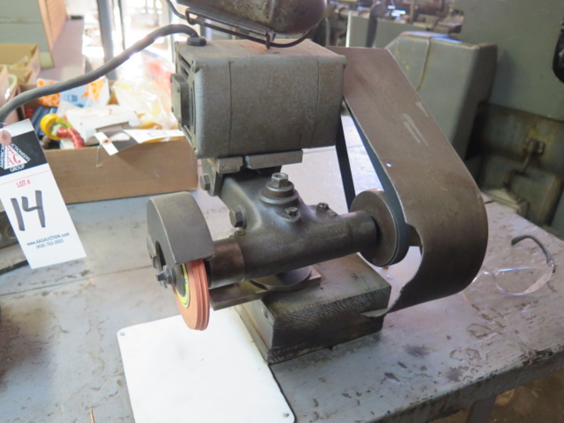 Dumore Tool Post Grinder and Bench