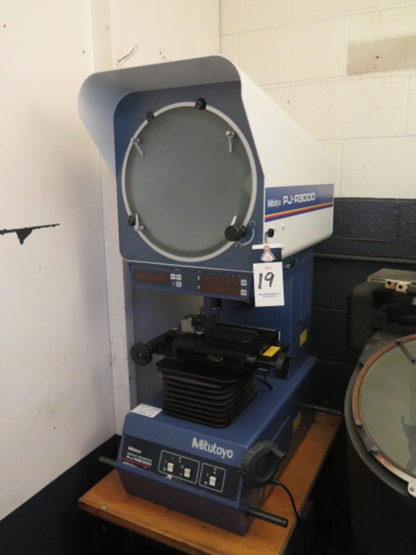 Mitutoyo PJ-A3000 12” Optical Comparator s/n 480111 w/ Digital “X” – “Y” and Angular Readouts,