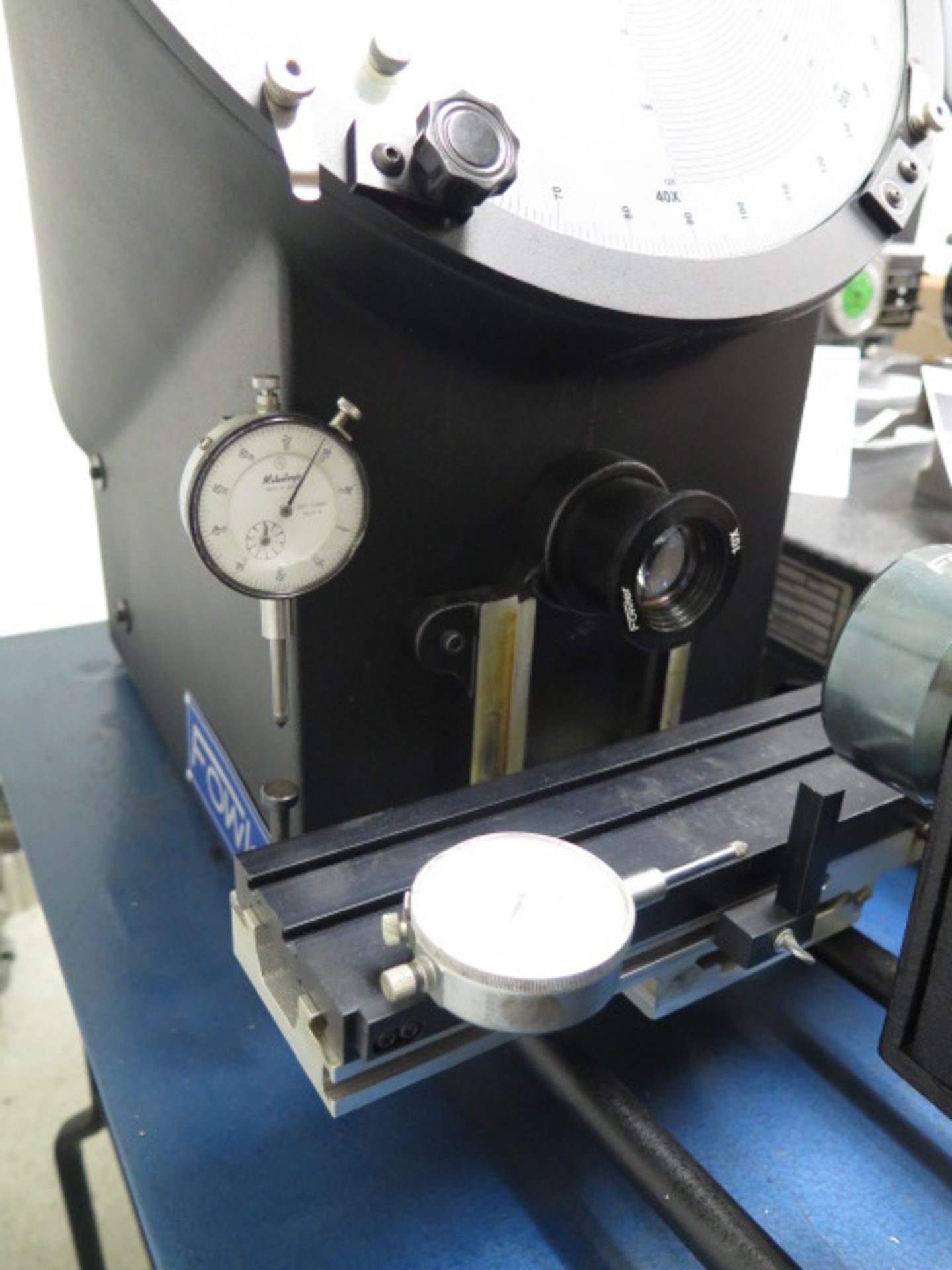 Fowler 12” Table Model Optical Comparator w/ Surface and Profile Illumination, 10X Lens - Image 4 of 7