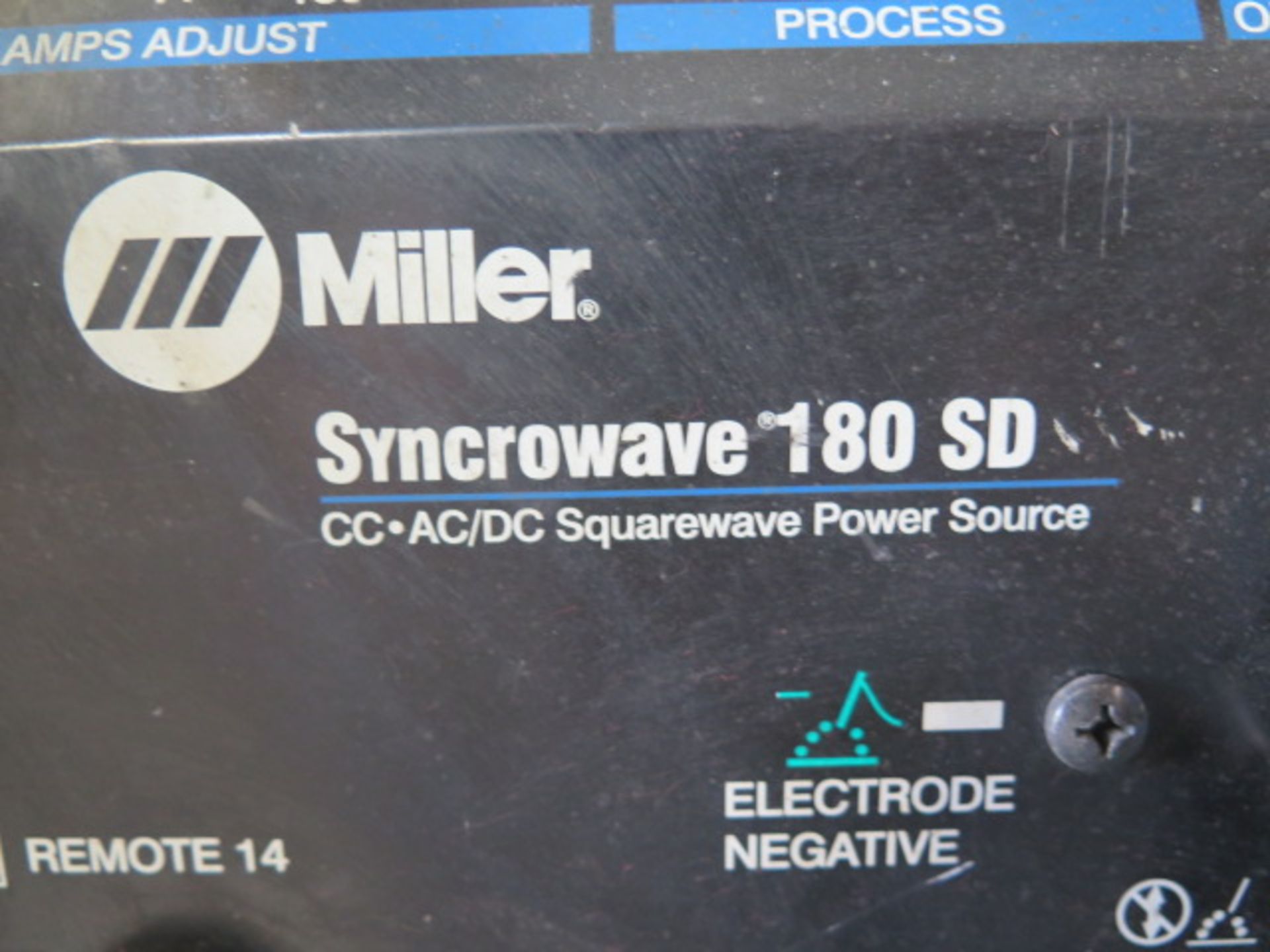 Miller Syncrowave 180-SD CC-AC/DC Squarewave Power Source s/n LA183528 - Bild 3 aus 4
