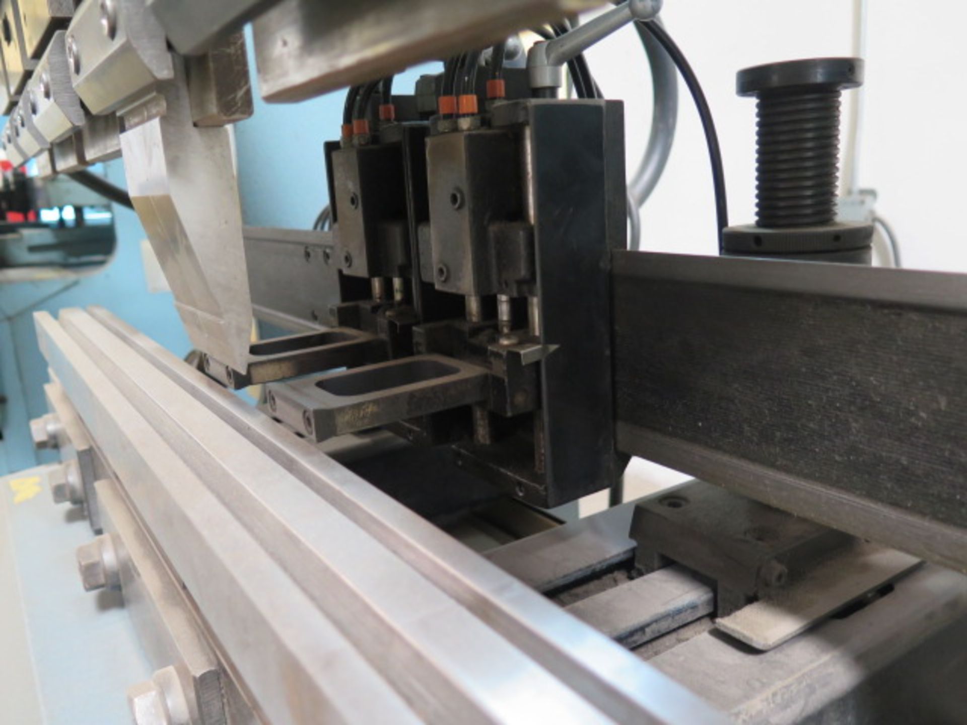 Amada RG-25 25-Ton x 48” CNC Press Brake s/n 255371 w/ Amada NC9-EX Controls, 47.3” Table Length, - Image 7 of 8