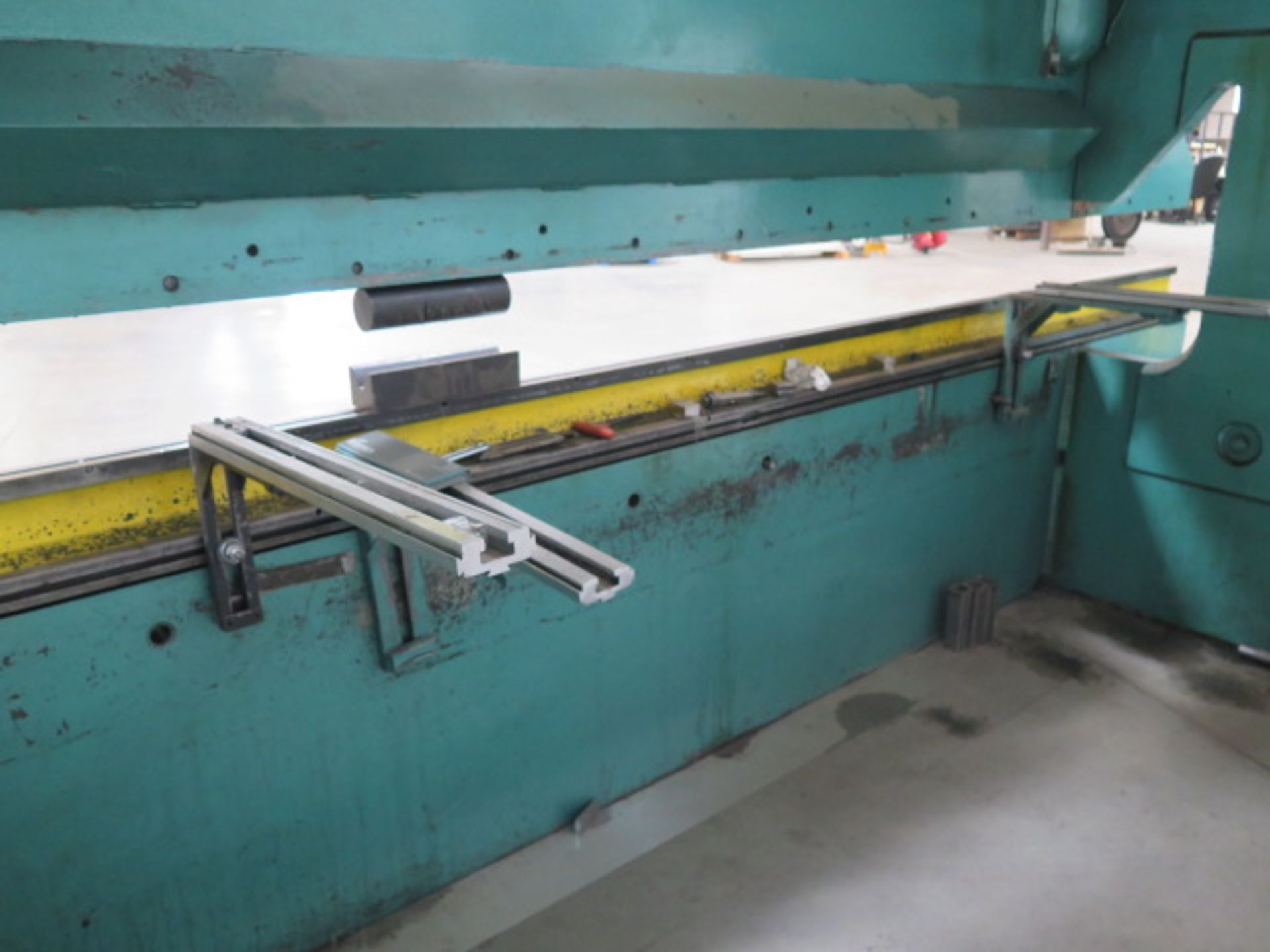 Chicago 180-Ton x 14’ Press Brake s/n 6798 w/ Manual Back Gage, 124” Between Uprights, 18” Throat - Image 7 of 9