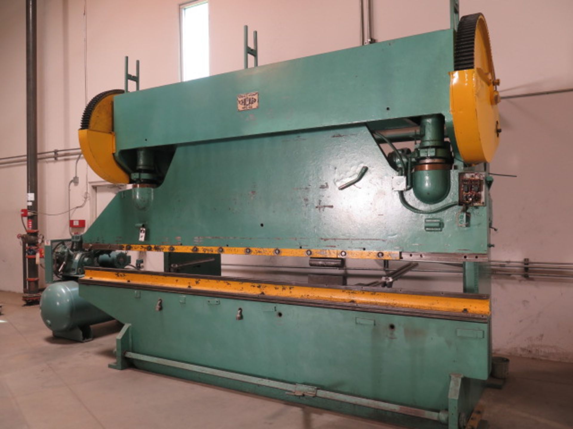 Chicago 180-Ton x 14’ Press Brake s/n 6798 w/ Manual Back Gage, 124” Between Uprights, 18” Throat - Image 2 of 9