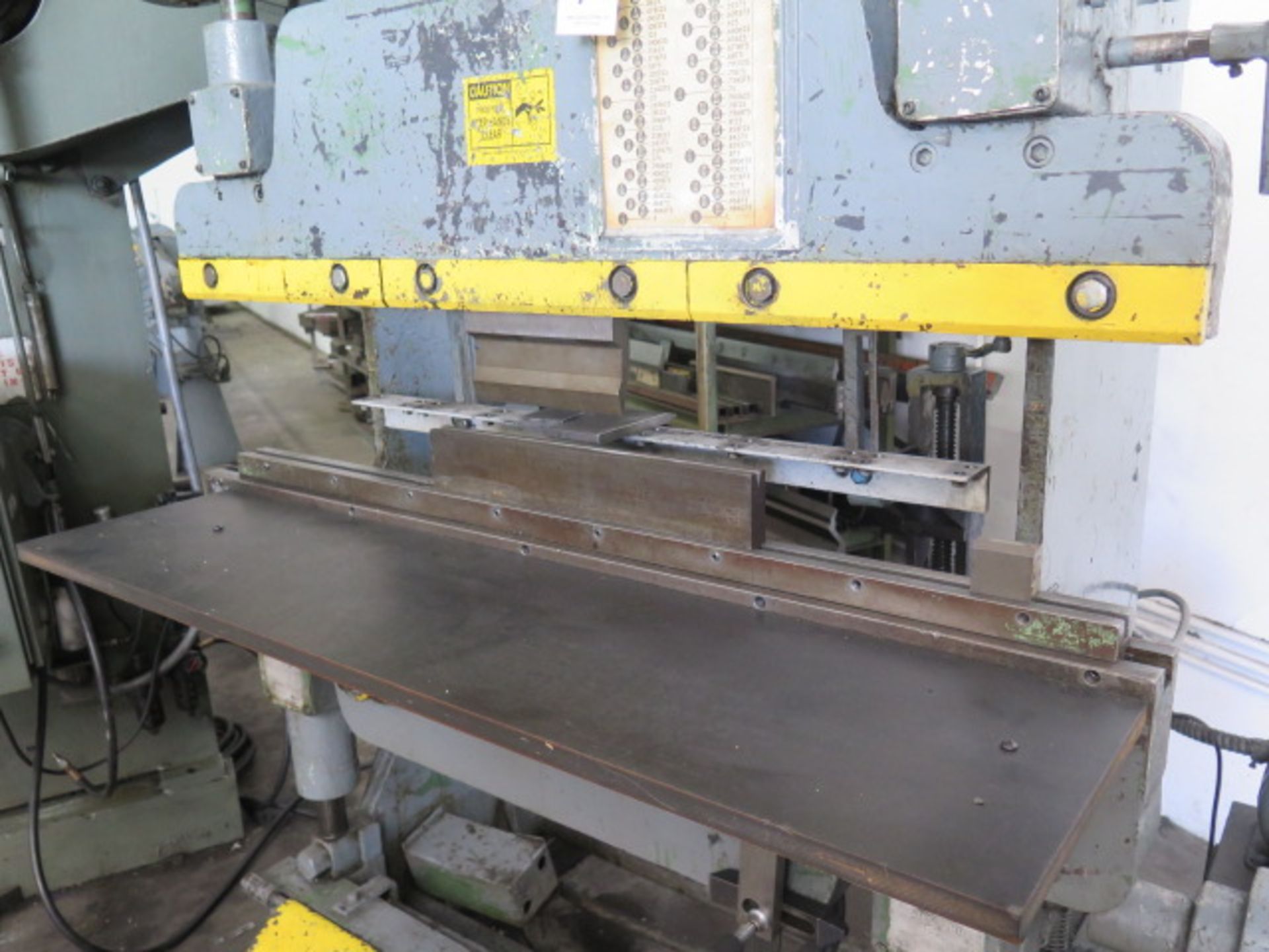 Verson 52” Press Brake s/n 77334 w/ Manual Back Gage, 6 ¼” Throat - Image 3 of 4