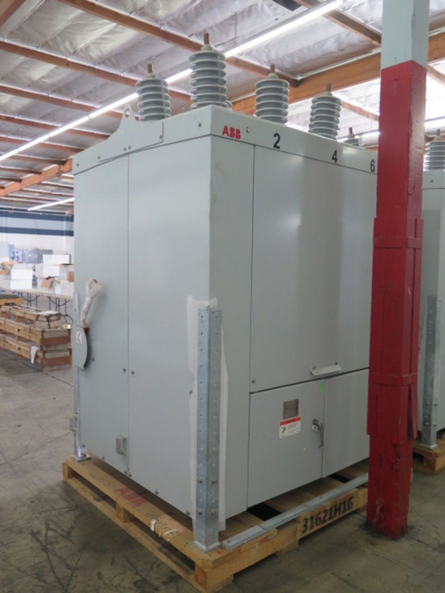 2016 ABB Type R-MAG Vacuum Circuit Breaker SO MB30160ZZMH5KBL421 w/ 38.0kV Max Voltage, 1200 Amp - Image 2 of 14