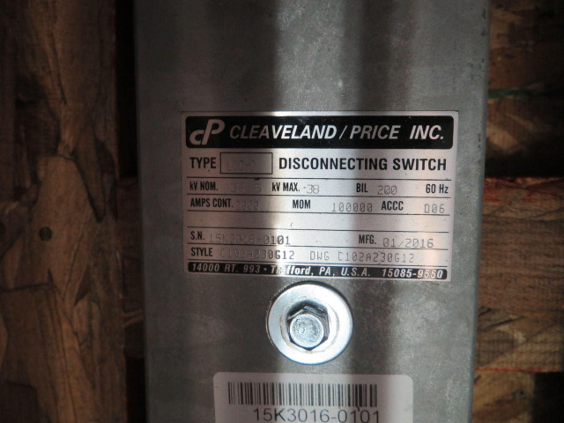 (3) 2016 Cleaveland / Price LCO-C 34.5/2000 Single Pole Disconnection Switches 34.5kV / 2000 Amp - Image 5 of 6