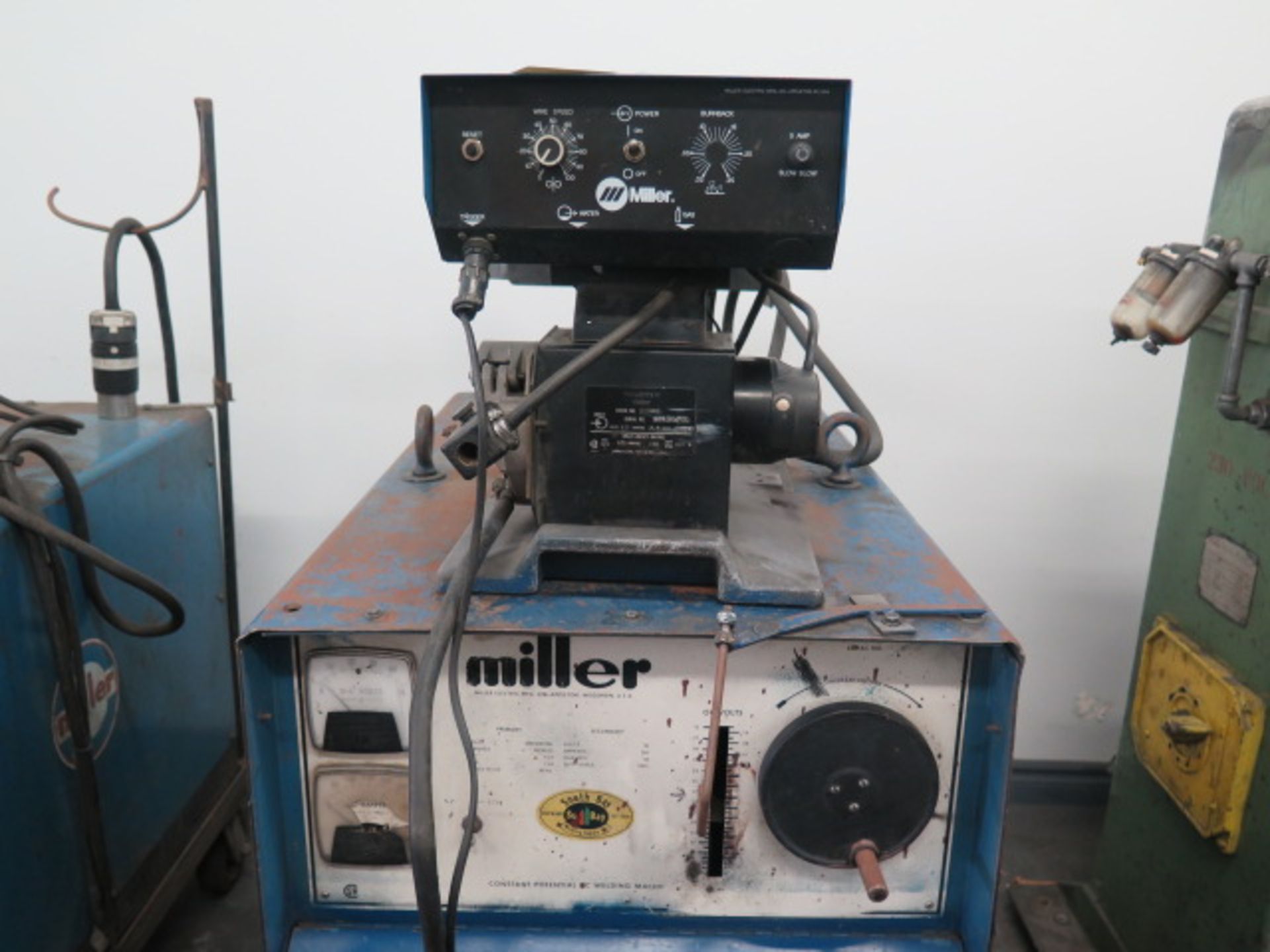 Miller CP-250TS CP-DC Arc Welding Power Source s/n HE782609 w/ Miller S-52E Wire Feeder - Image 2 of 4