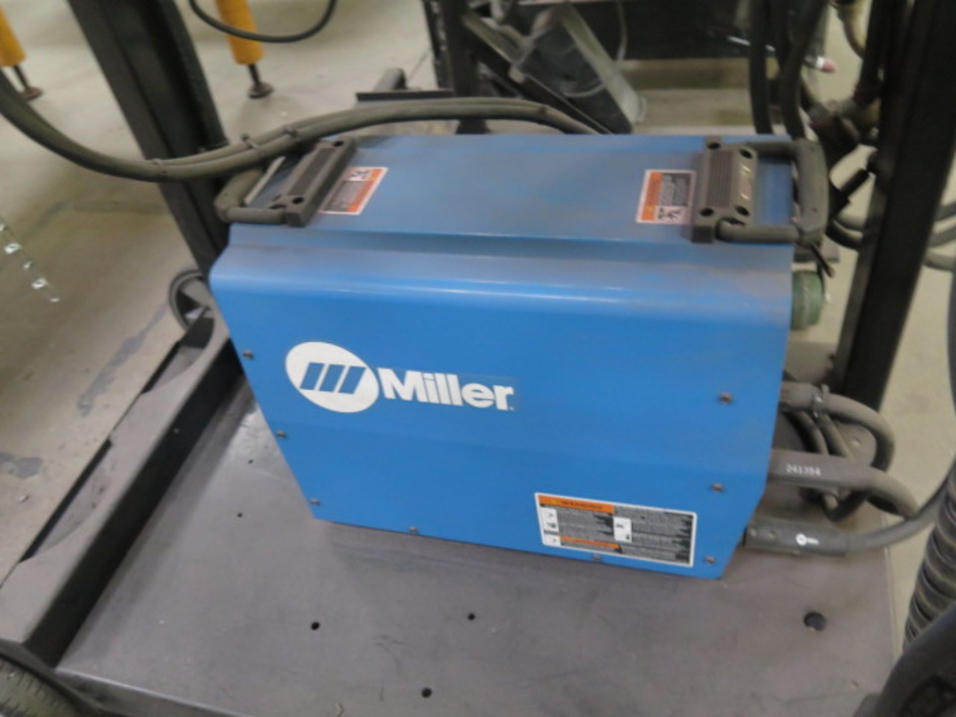 Miller Invision 352 MPa Auto-Line Series Arc Welding Power Source s/n MC220584U w/ Miller D-74 MPa - Image 4 of 7
