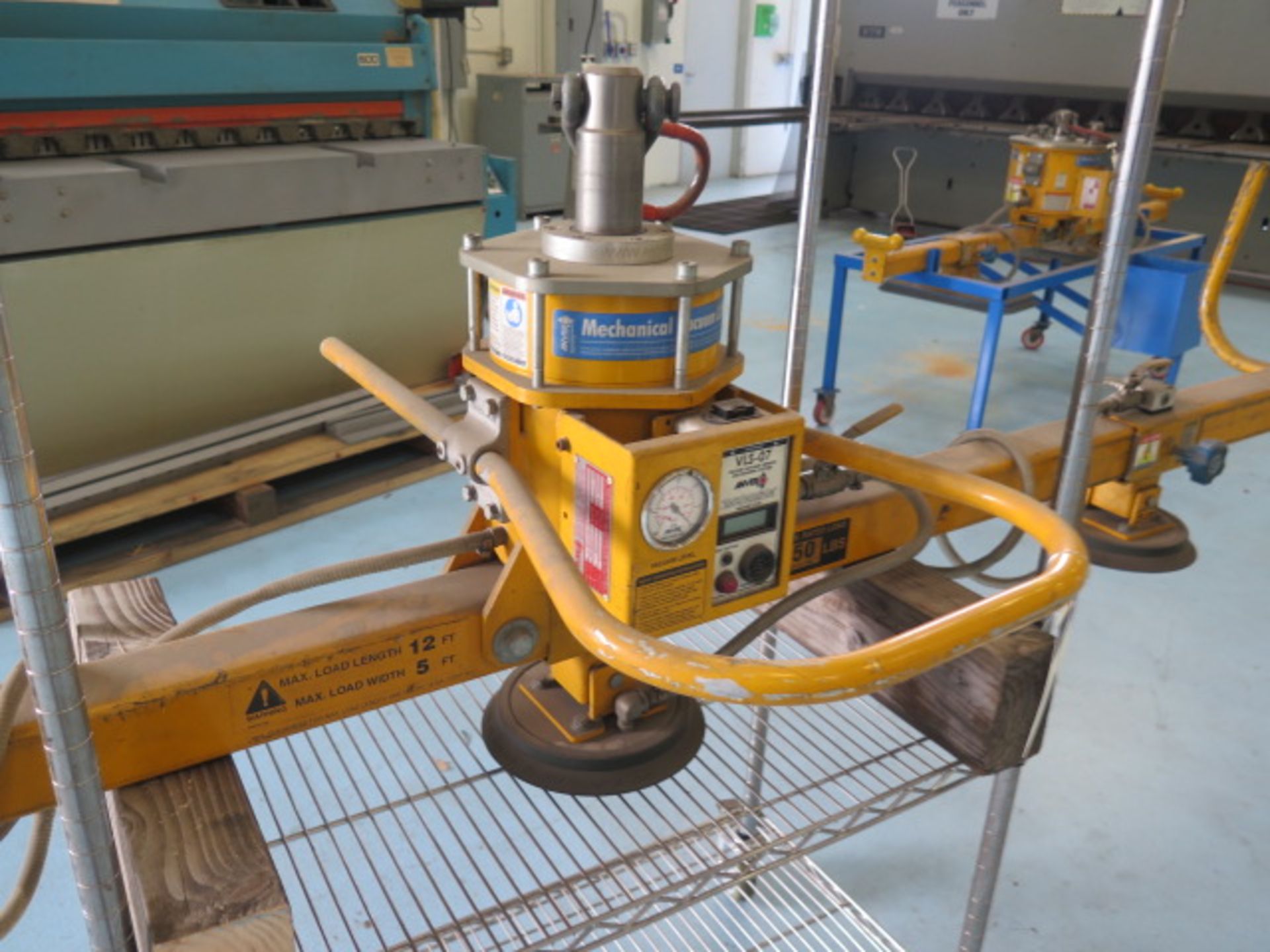 2008 Anver mdl. M100M-L3P/6P W/L75M3-110 750 Lb Cap Mechanical Vacuum Lifter s/n S0080001472 w/ - Image 2 of 7