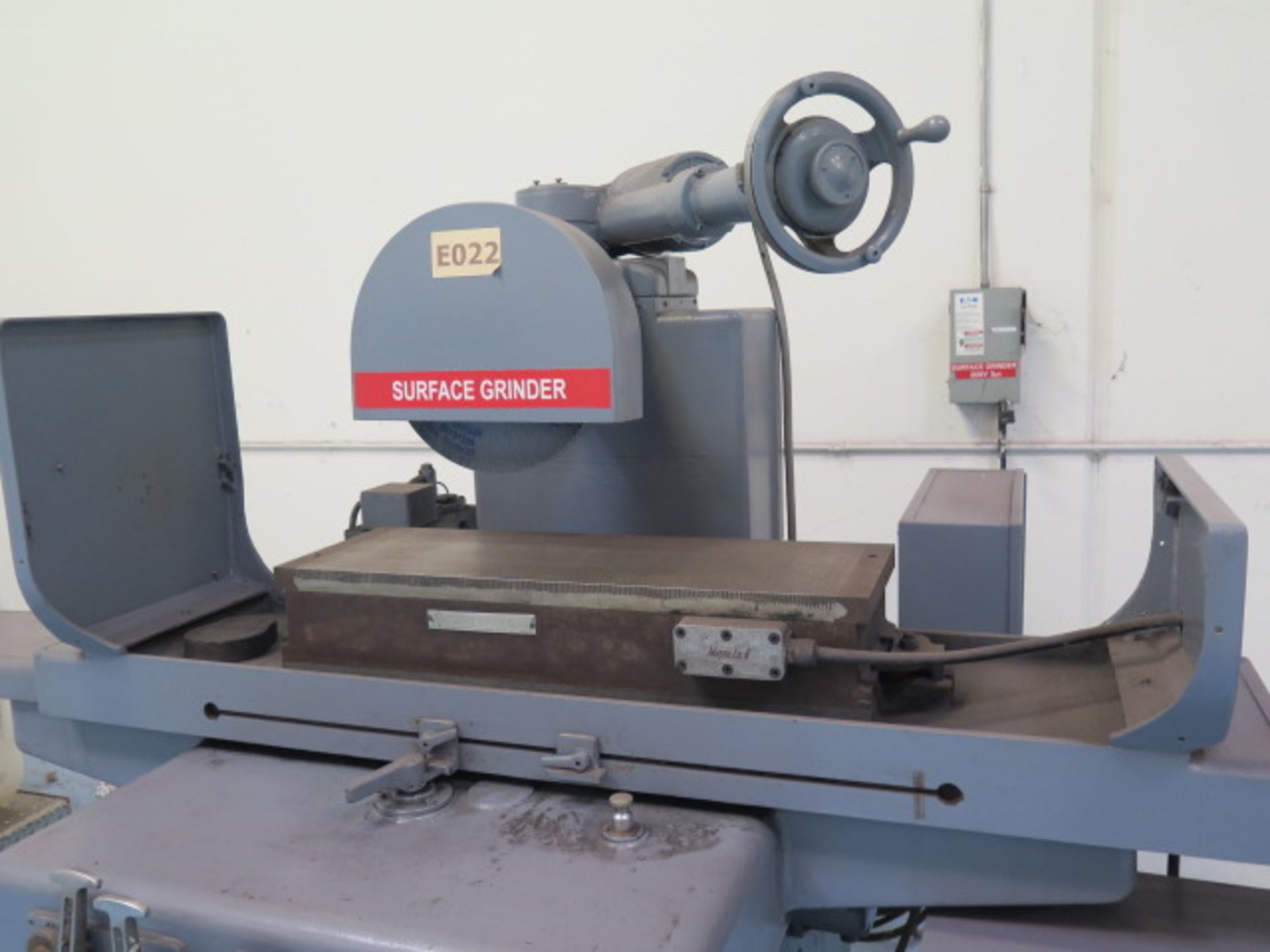 DoAll mdl. D10-3 10” x 30” Automatic Surface Grinder s/n 168-62123 w/ Magna-Lock Fine-Line - Image 2 of 8