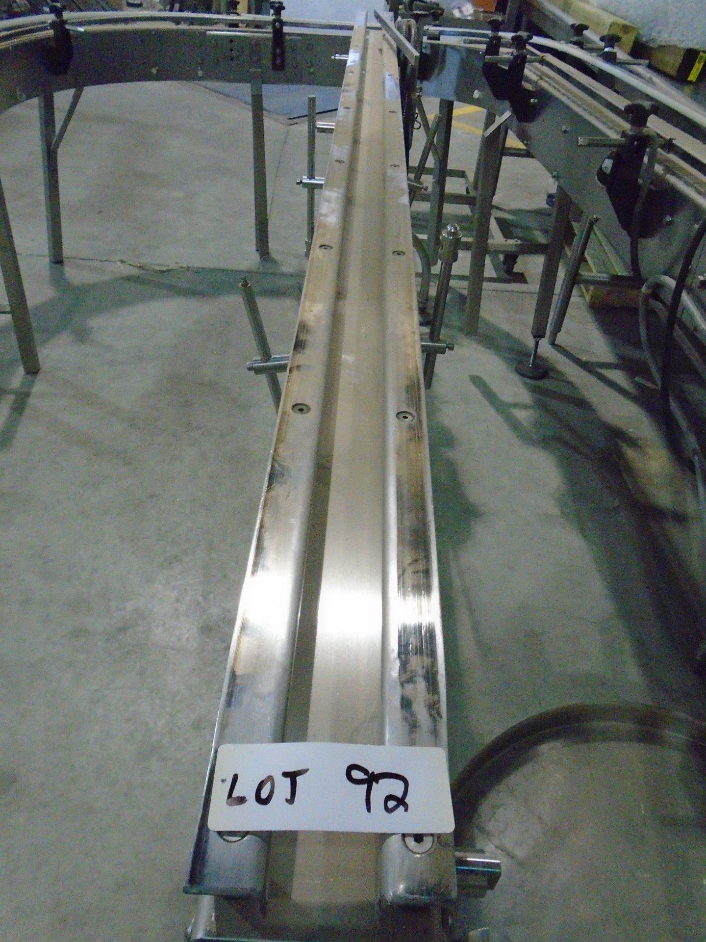 CONVEYOR 10' X 1' WITH DRIVE, REQUIRES 4" BELT LOAD OUT FEE:50 - Image 2 of 2