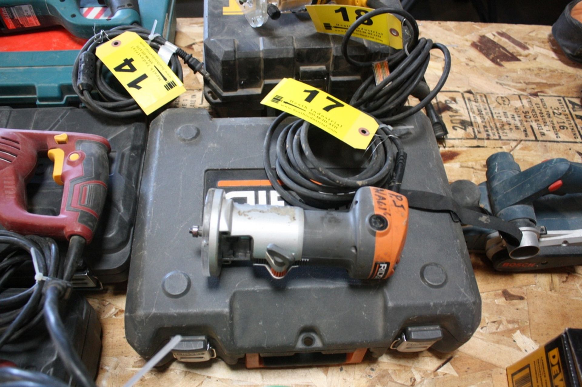 RIDGID MODEL R2400 TRIM ROUTER