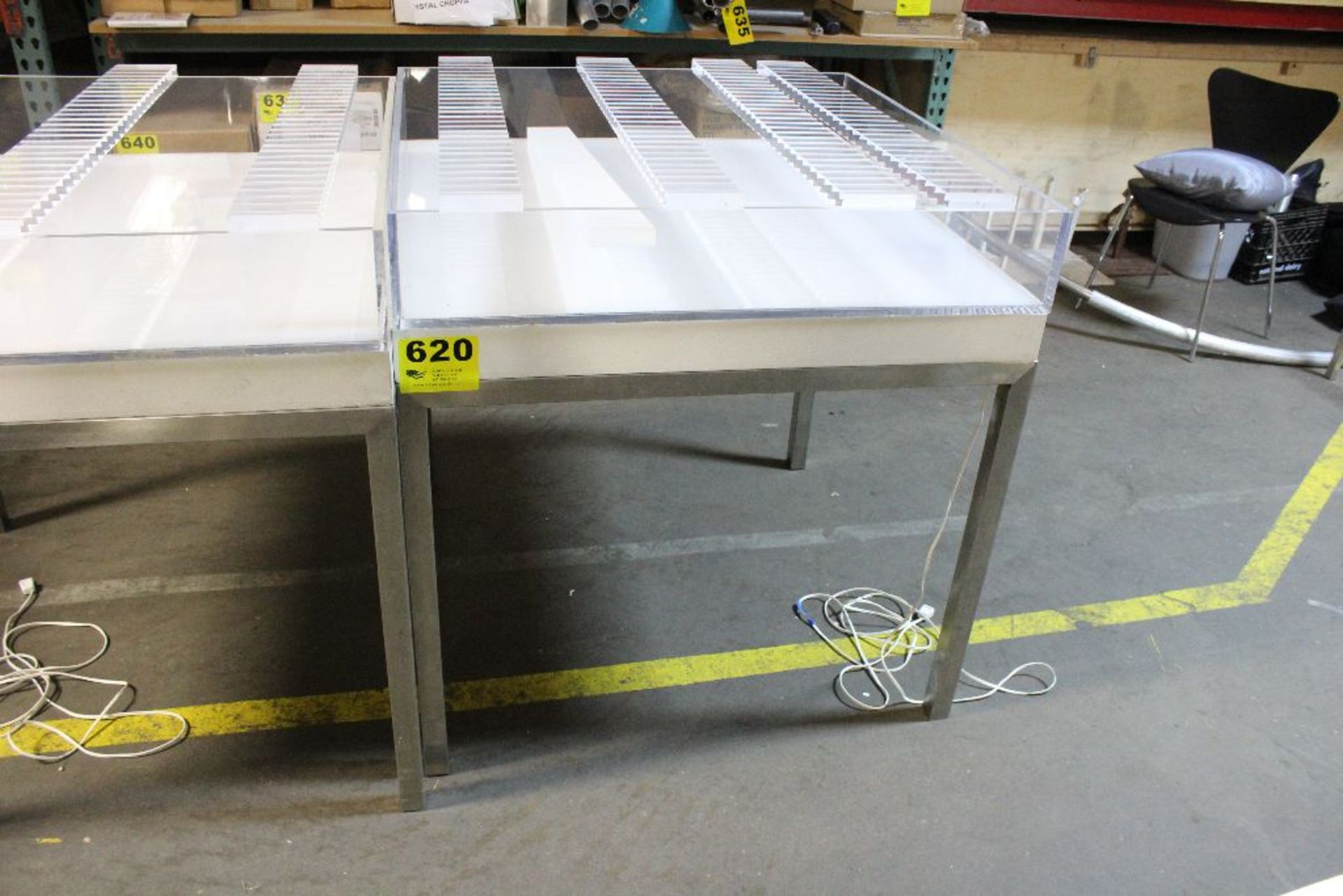 36"" X 36"" X 37"" LIGHT DISPLAY TABLE