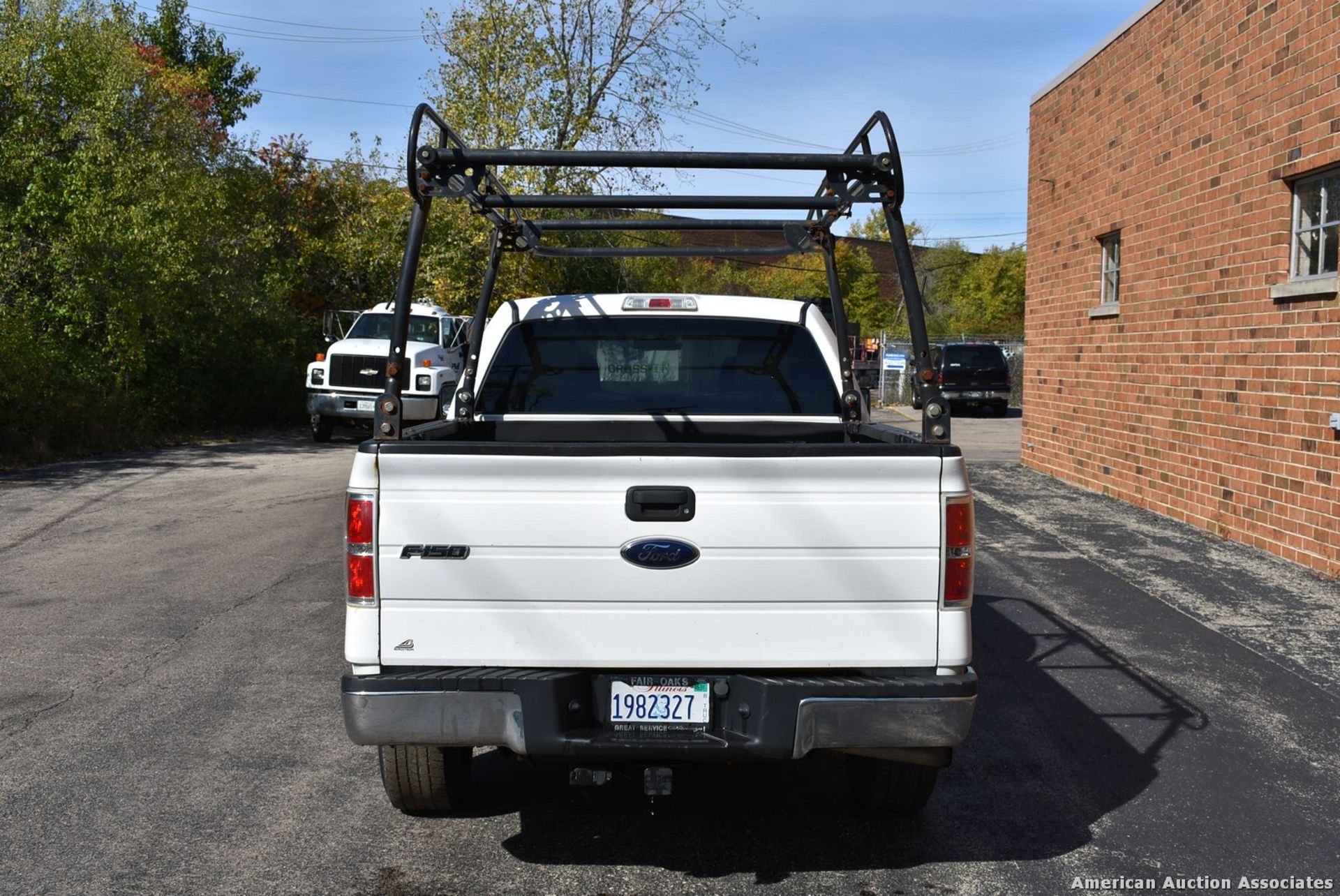 FORD F150 XLT CREW CAB 4X4 PICKUP TRUCK VIN: 1FTFW1E83AFC89306 (2010) V-8, A/T, 6.5' BED, LADDER - Image 4 of 11