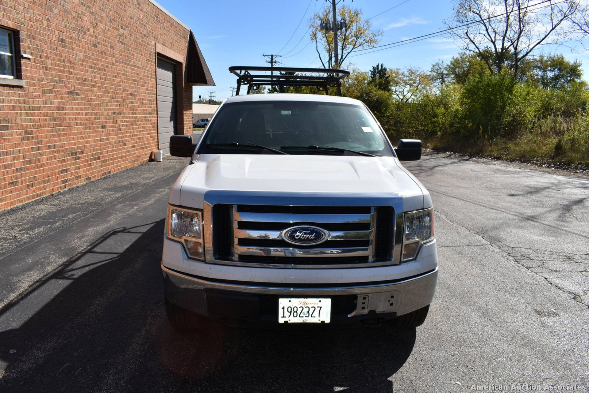 FORD F150 XLT CREW CAB 4X4 PICKUP TRUCK VIN: 1FTFW1E83AFC89306 (2010) V-8, A/T, 6.5' BED, LADDER - Image 7 of 11