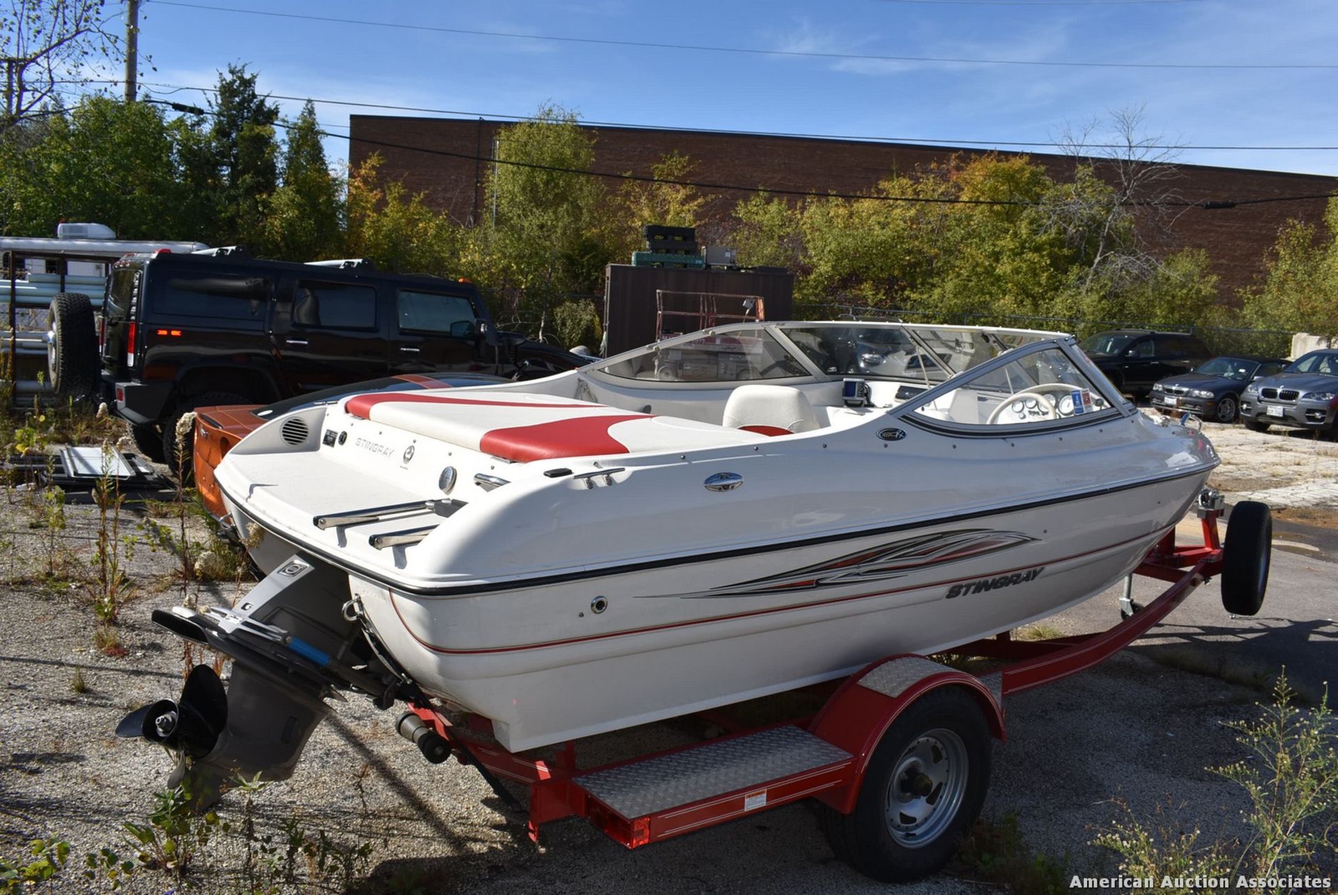 STINGRAY 18' 180RX OPEN BOW MOTORBOAT VIN: PNYUS5P8A909, VOLVO PENTA SXA-1-97, (2) SWIVEL CHAIRS, - Image 2 of 12