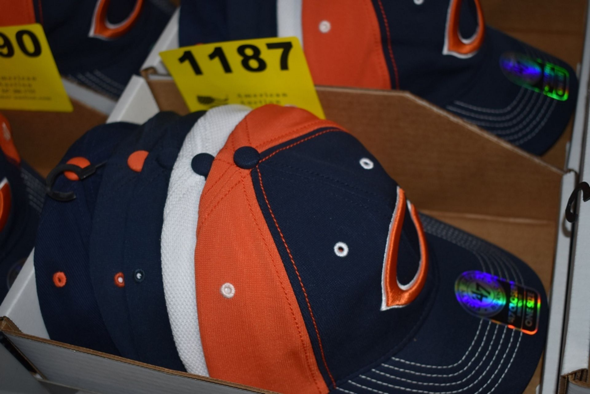 (5) CHICAGO BEARS ADJUSTABLE/FLEX BALL CAPS