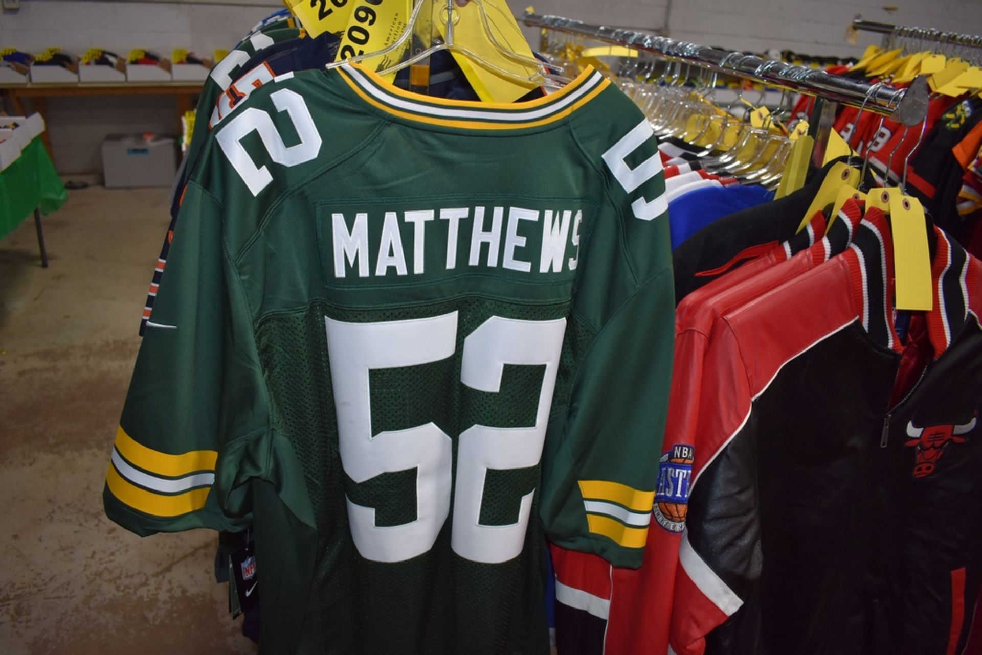 GREEN BAY PACKERS NIKE #52 CLAY MATTHEWS 2X-LARGE JERSEY - Image 2 of 2