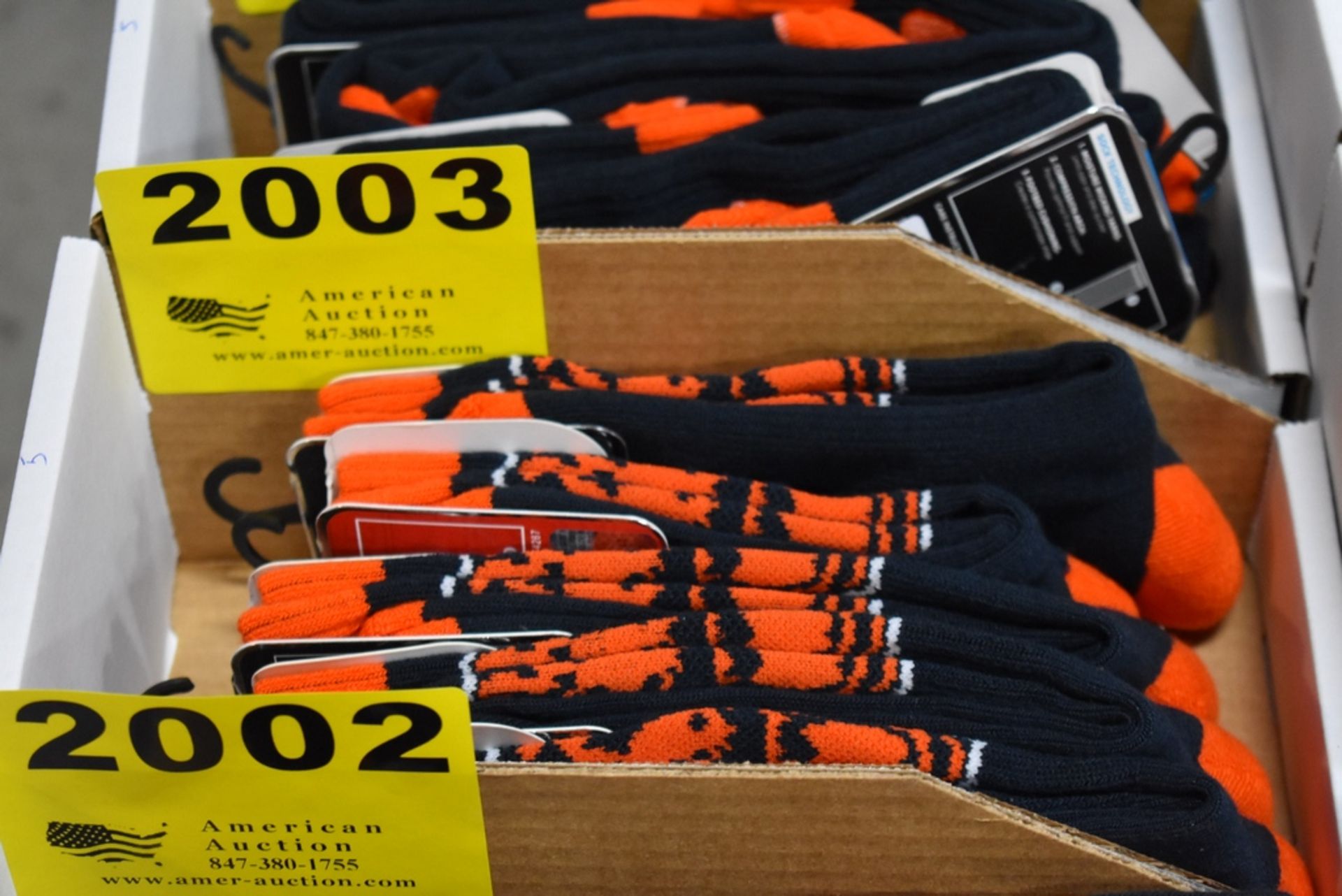 (5) CHICAGO BEARS FORTY SEVEN BRAND ((4) LARGE & (1) MEDIUM) SOCKS