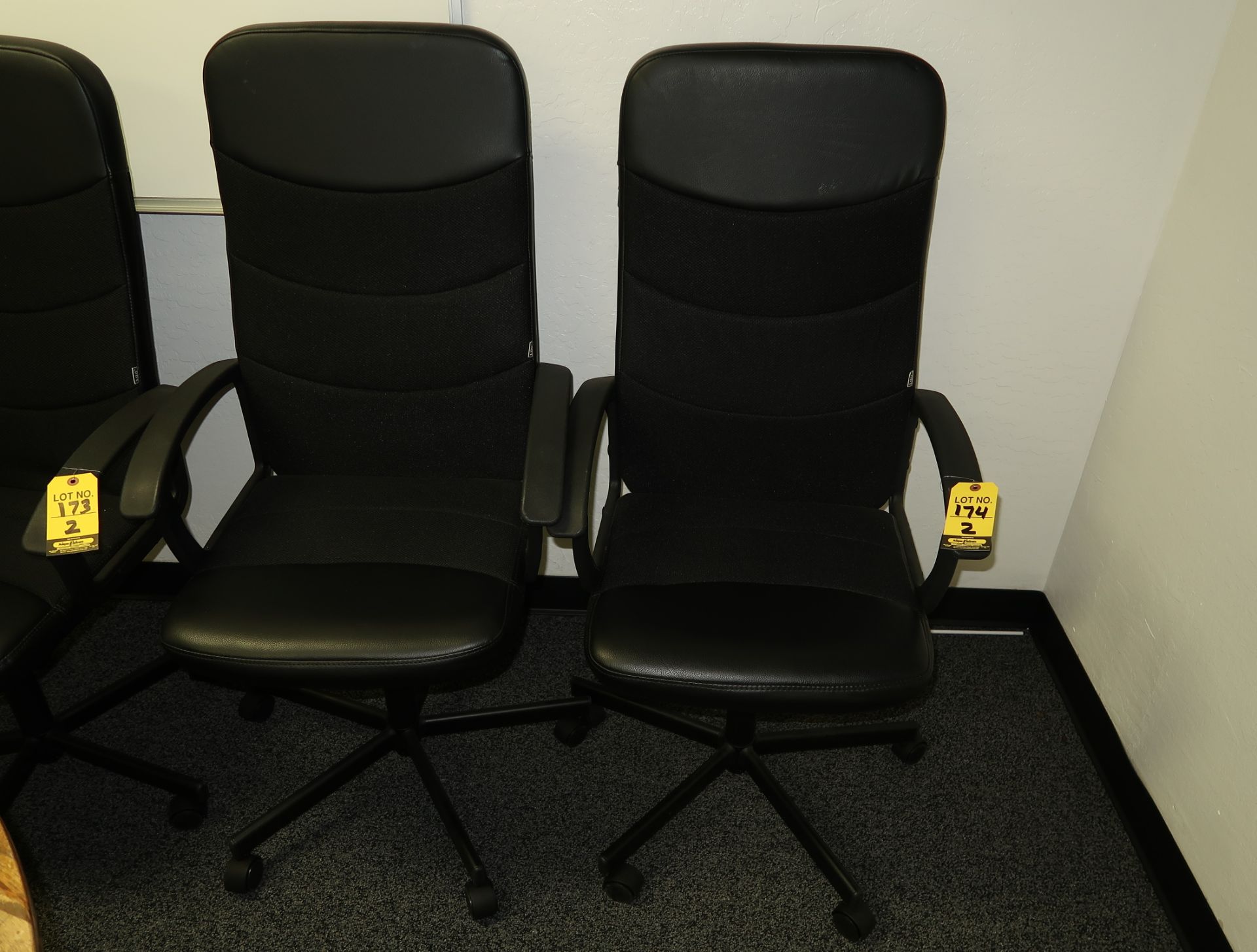 HIGH BACK CONFERENCE ROOM CHAIRS