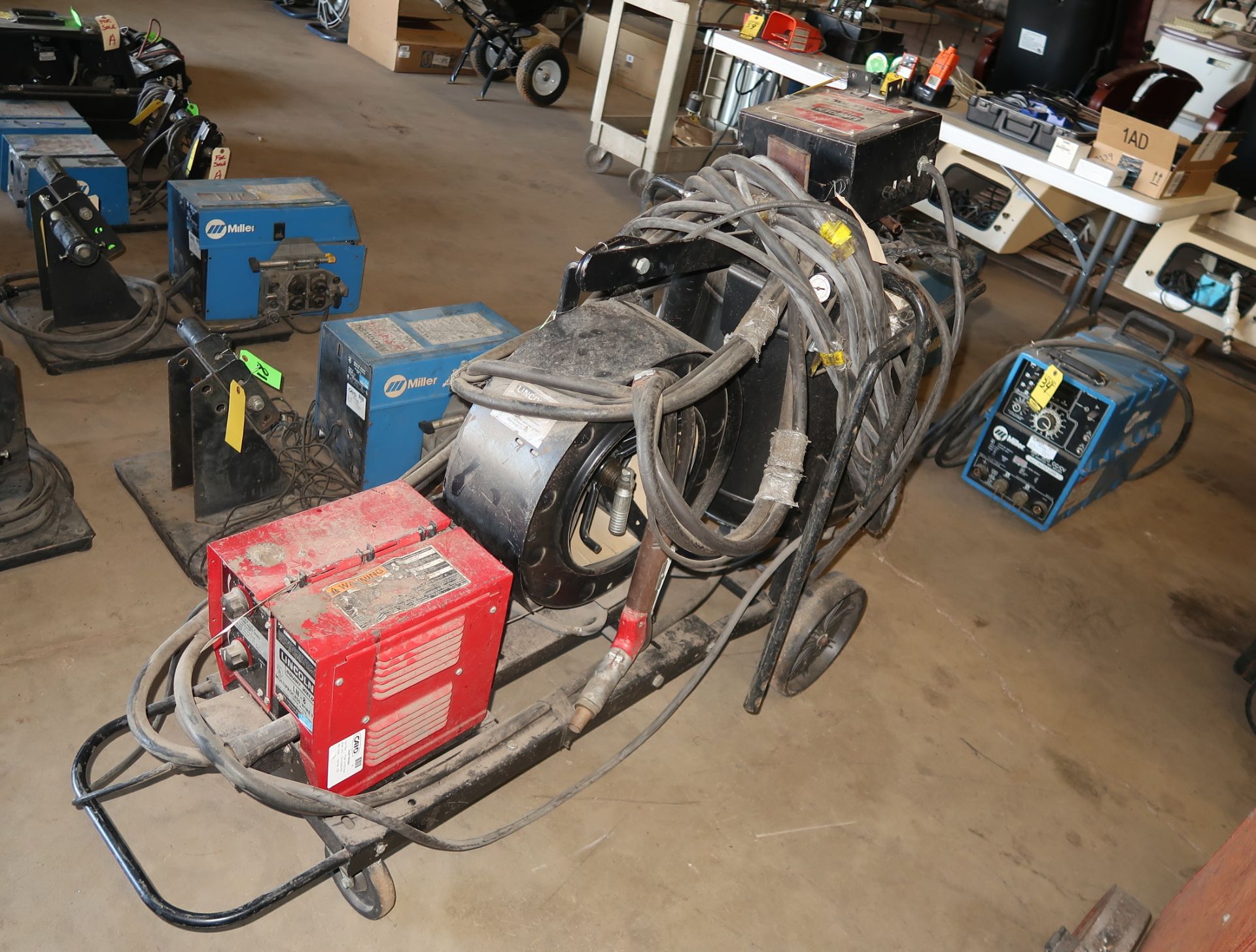 LINCOLN LN 8 SQUIRT WELDER W/ WIRE FEEDER