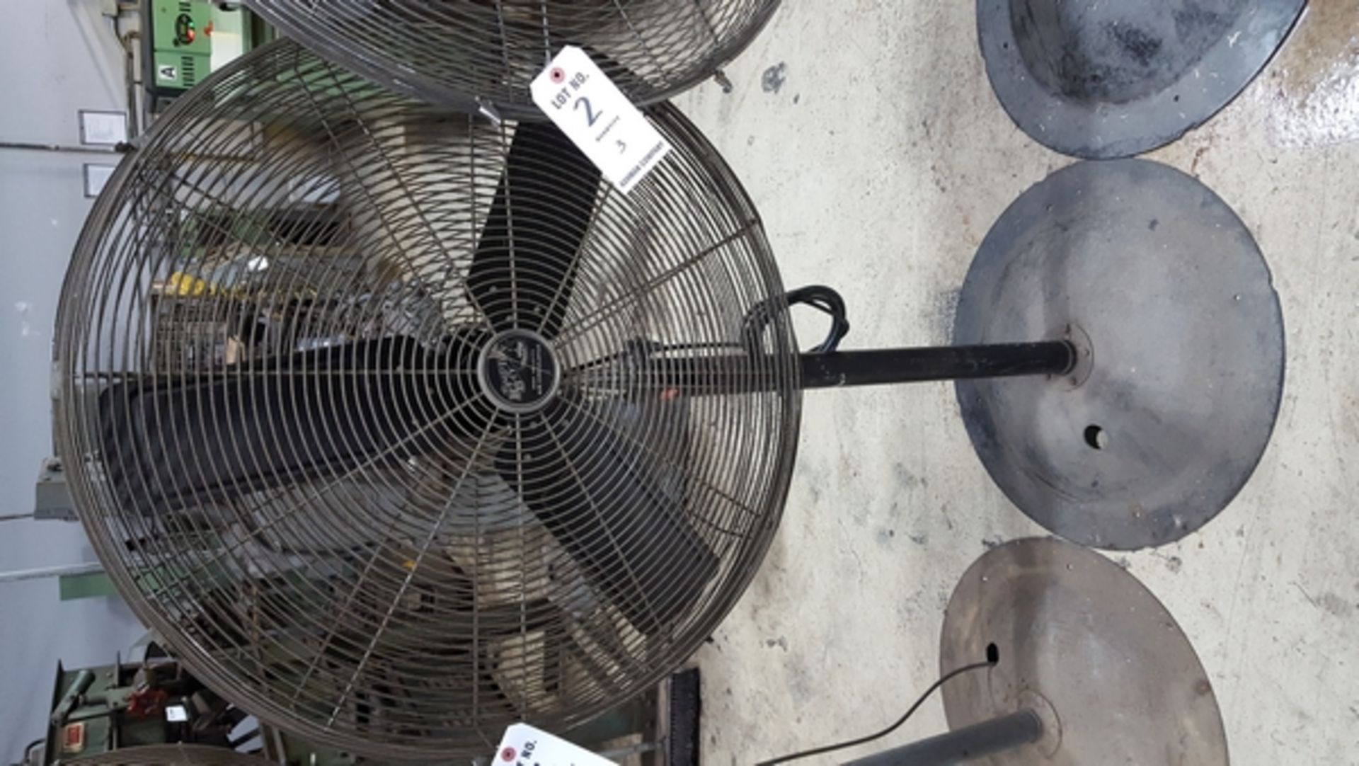 (3) SHOP FANS