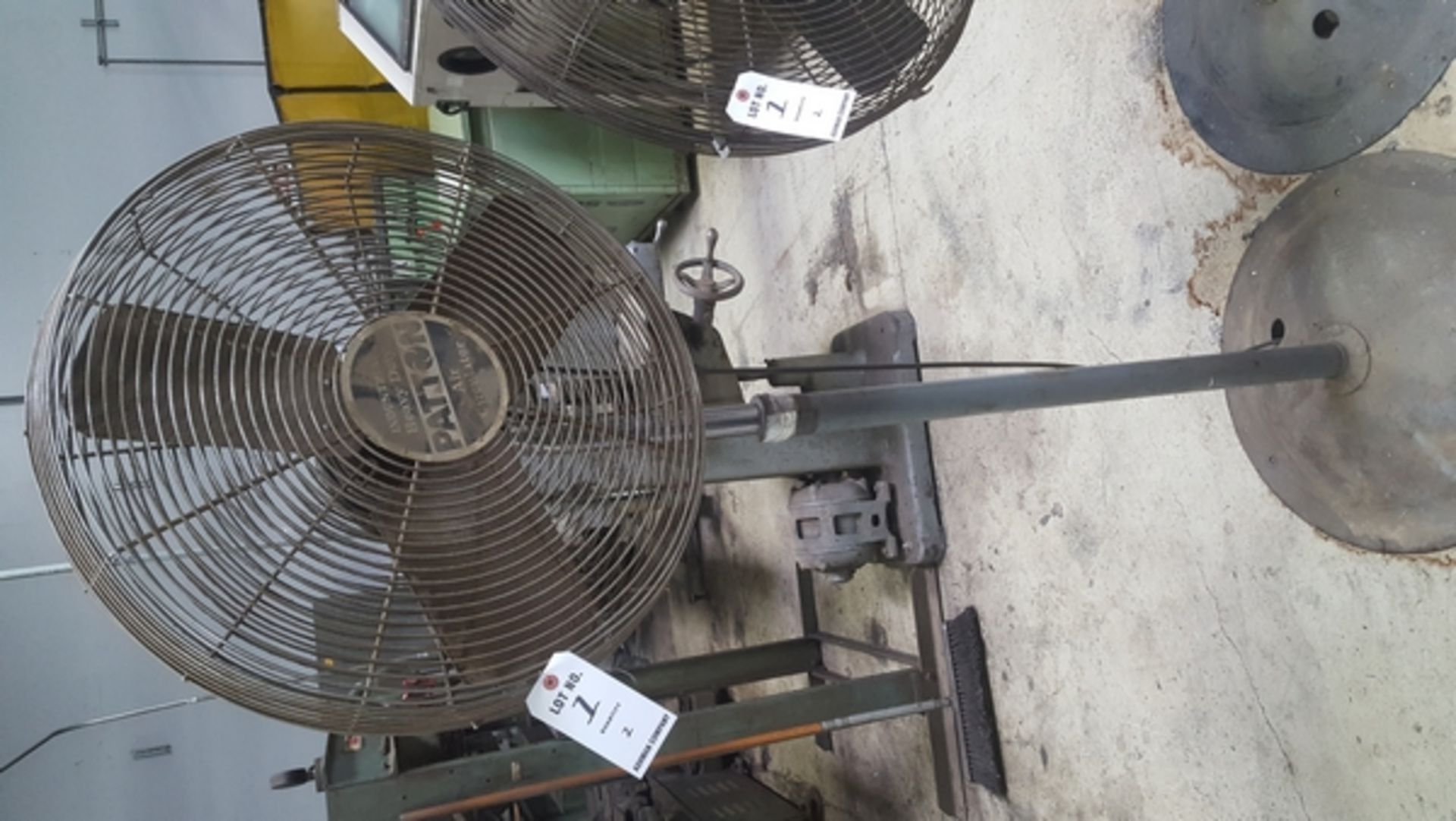 (2) SHOP FANS