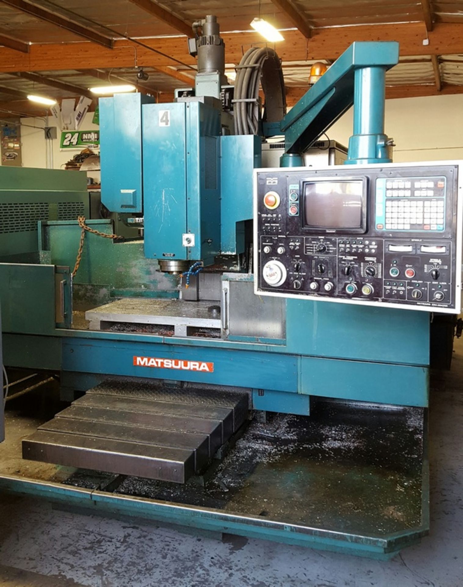 1985 MATSUURA MC-1000 V52 VERTICAL CNC MACHINING CENTER, MATSUURA EN4-00429A YASNAC CONTROL, 25 HP