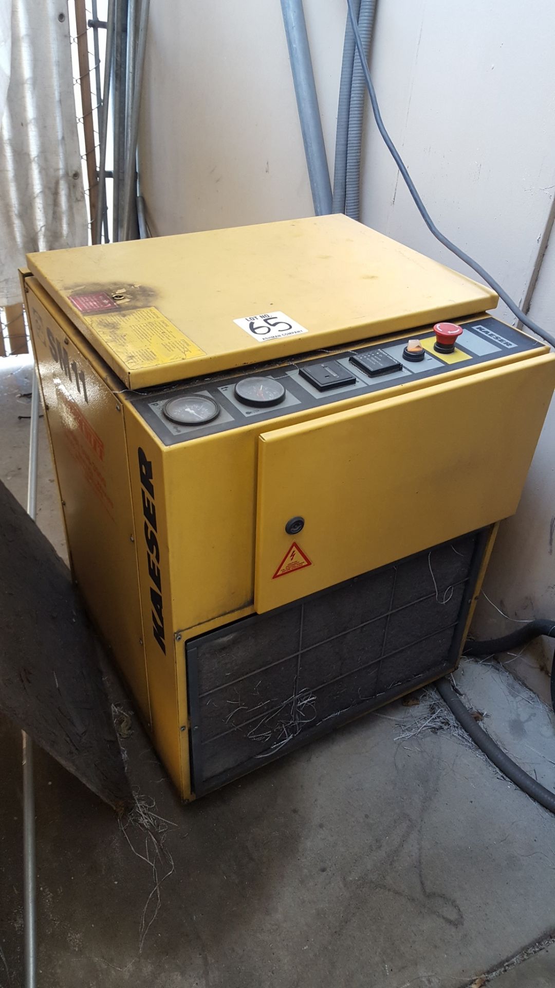 KAESER MDL #SM-11 ROTARY SCREW AIR COMPRESSOR 20,931 HRS