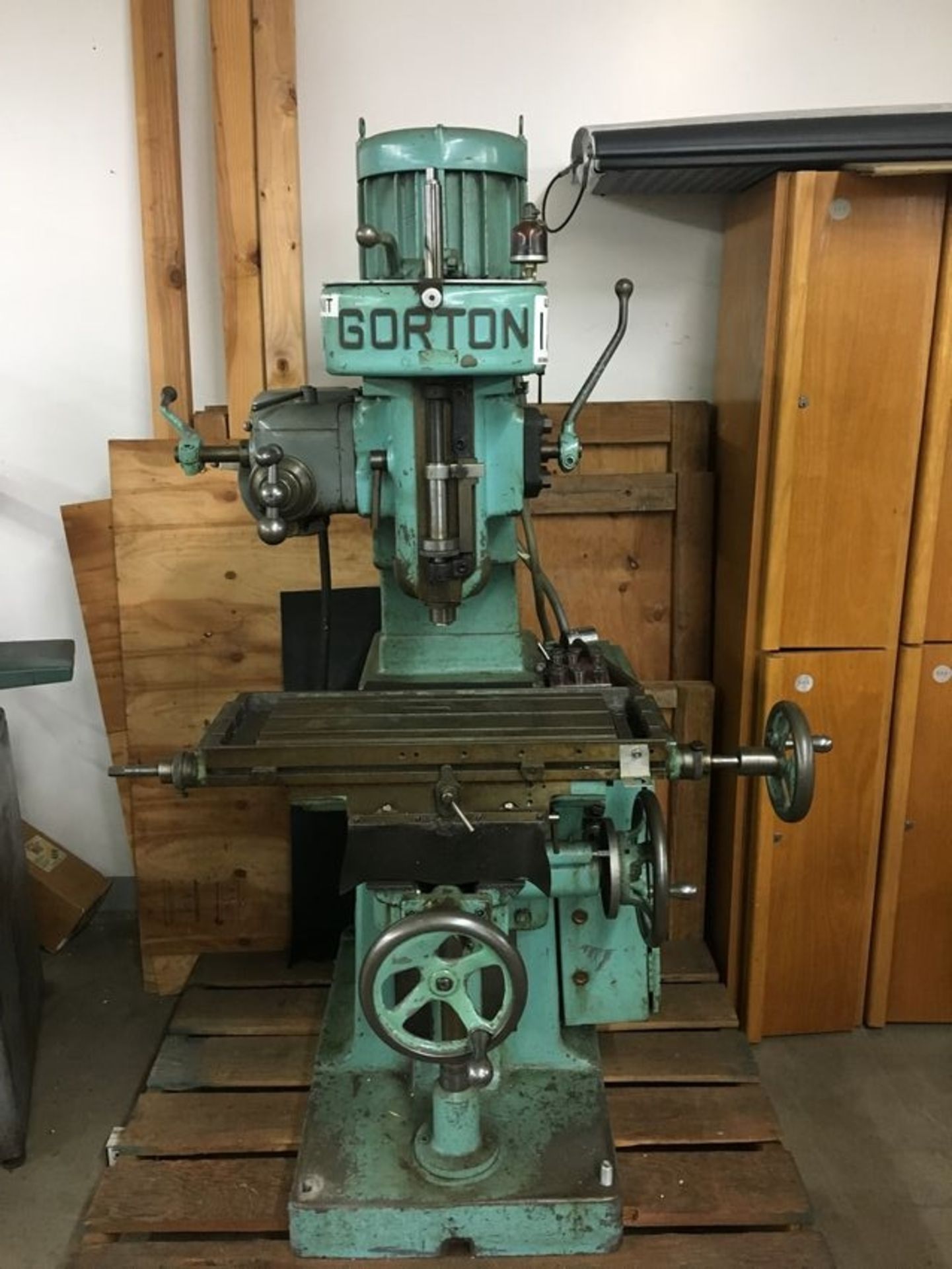 Gorton Vertical mill- 2 hp motor, s/n- 39080