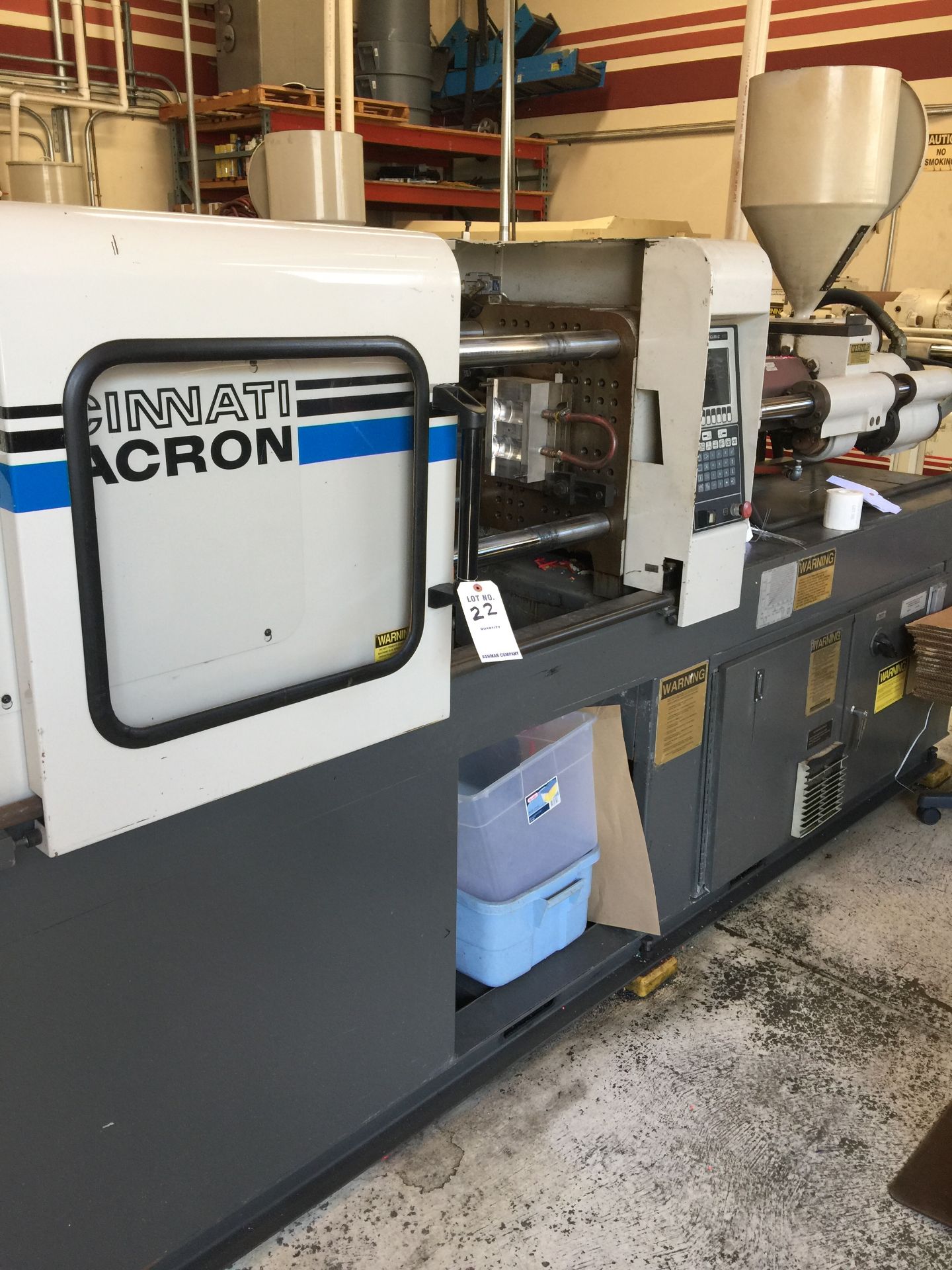 (1) 1993 Cincinnati milacron VST55 plastic injection molding machine- 15,400 hours, 55-ton cap., 2.