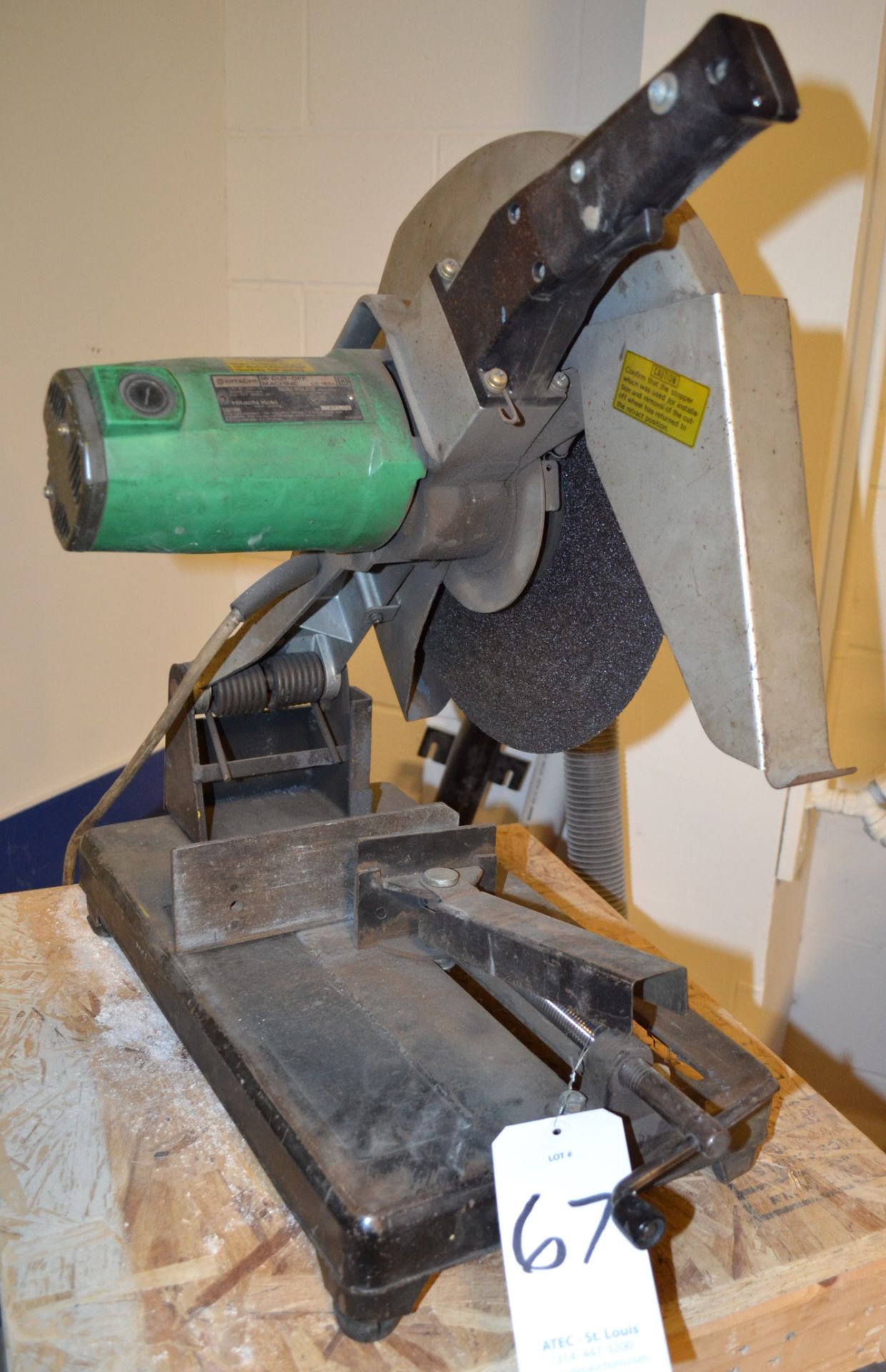 Hitchi Model CC16SA 16" Cut-Off Saw With Extra Blades