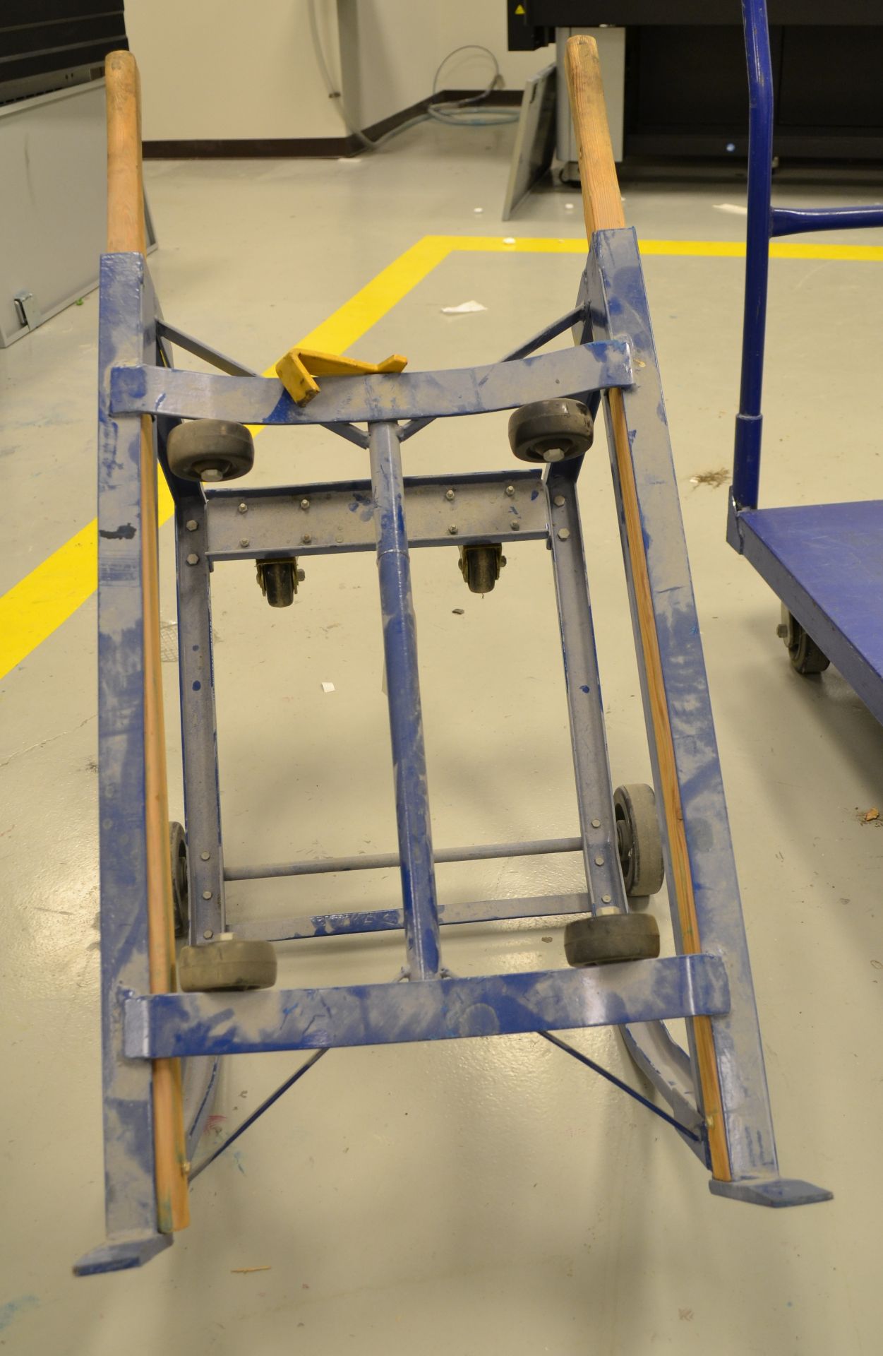 Lot Consisting of Material Handling Flat Cart & Barrel Dollie - Image 6 of 6