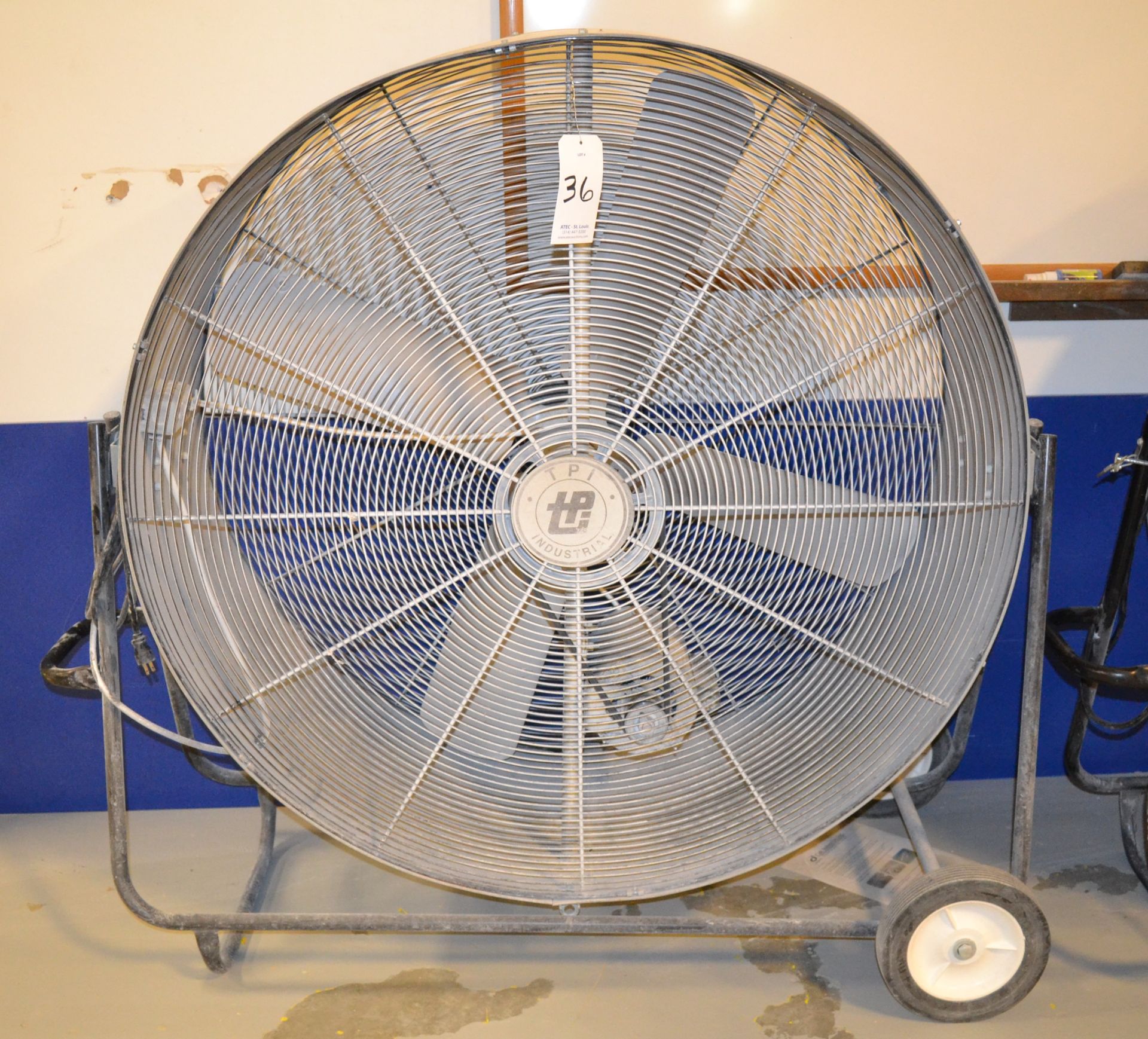 TPI 46" Fan