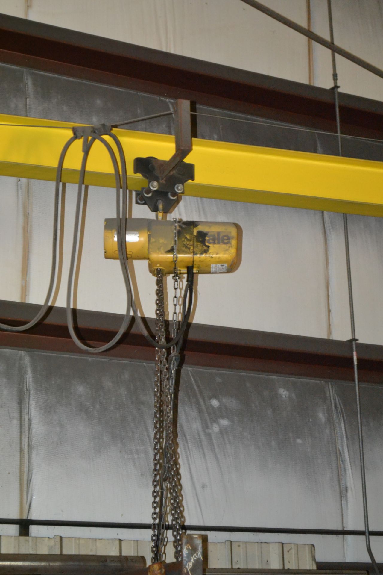 1-Ton Post Mounted Jib Crane, Approximately 21', With 1-Ton Yale Electric Hoist - Image 2 of 3