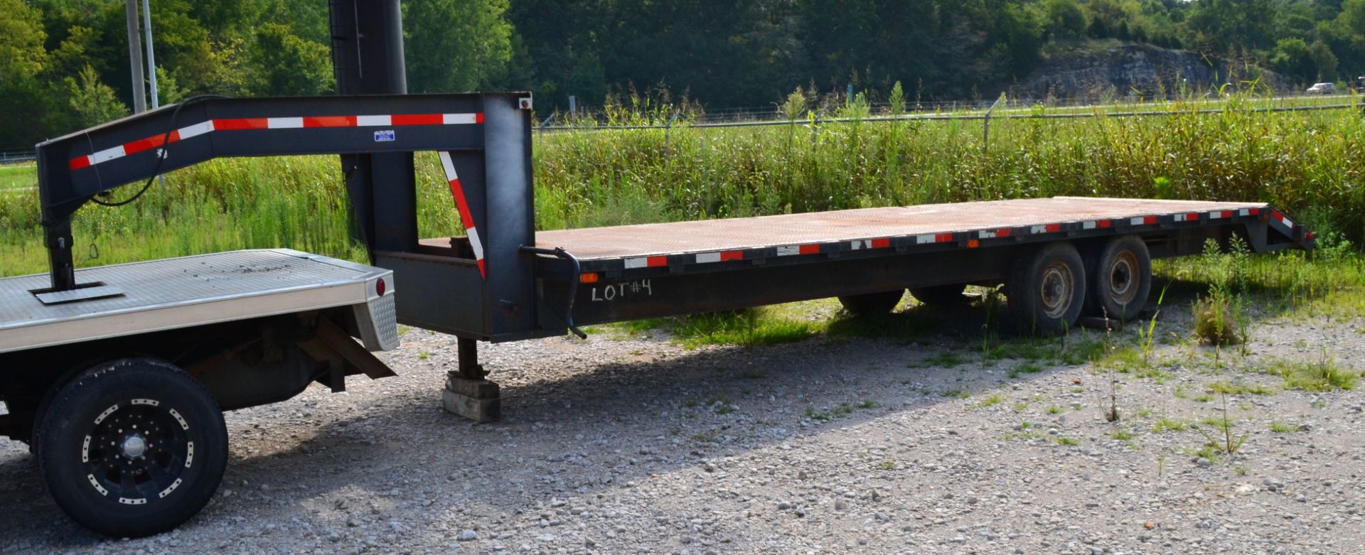 1996 David Utility Trailers 24' Tandem Axle Flatbed Gooseneck Trailer With Dovetail - Image 2 of 5