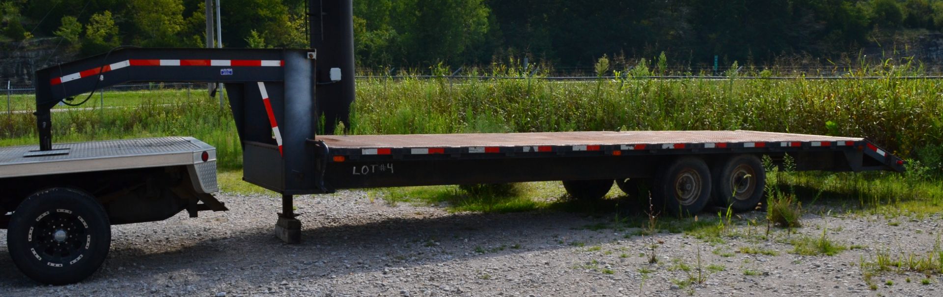1996 David Utility Trailers 24' Tandem Axle Flatbed Gooseneck Trailer With Dovetail