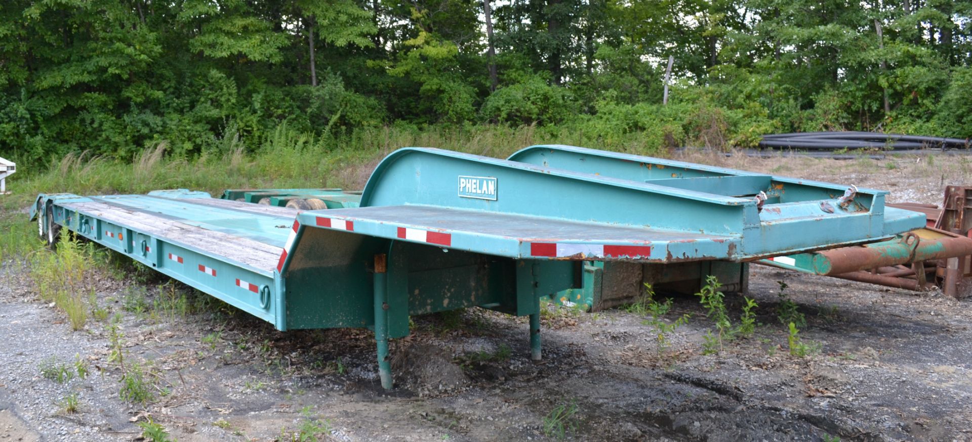 1981 Phelan Model WT-35K Lowboy Trailer