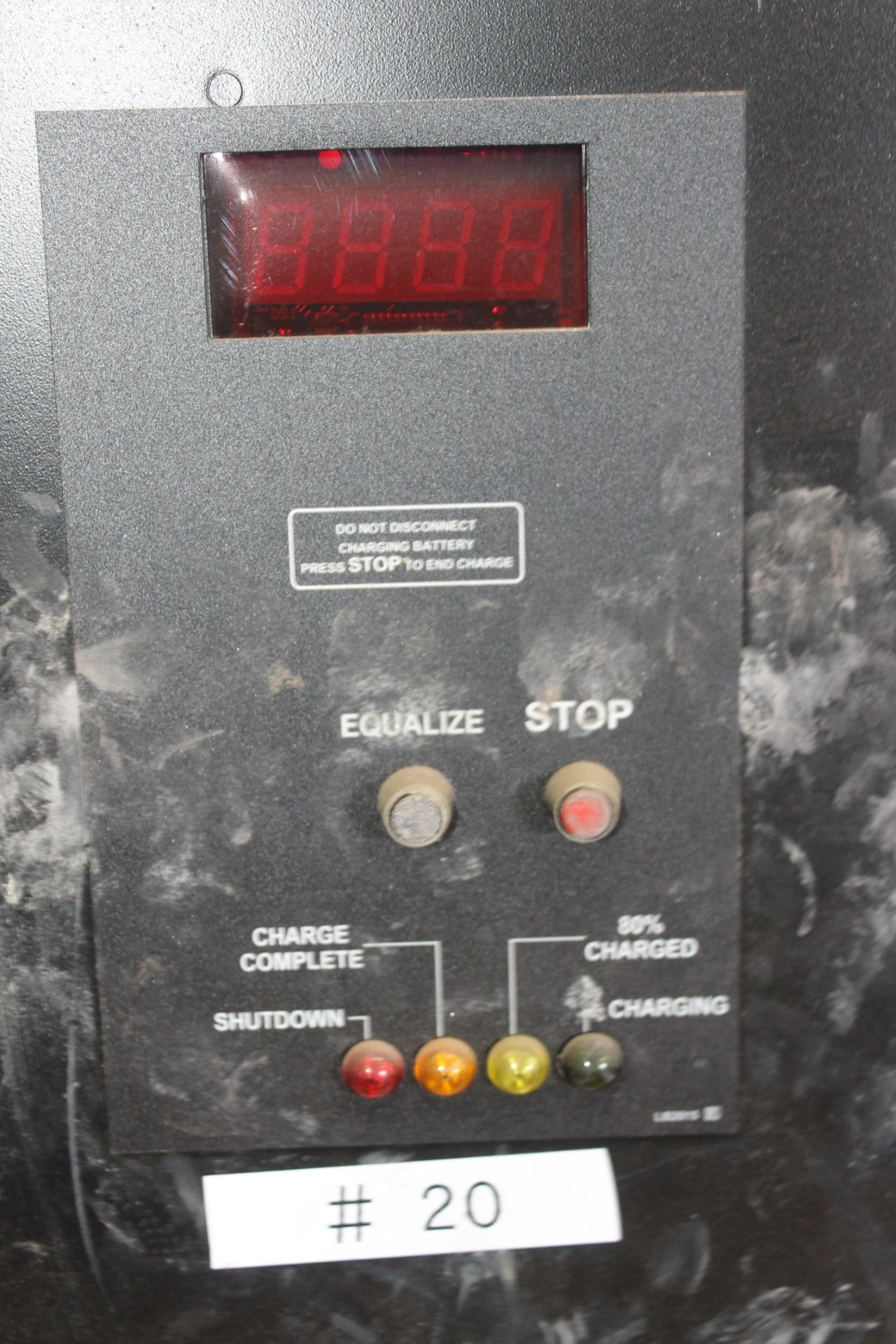 INDUSTRIAL 24 VOLTS BATTERY CHARGER, - Image 4 of 4
