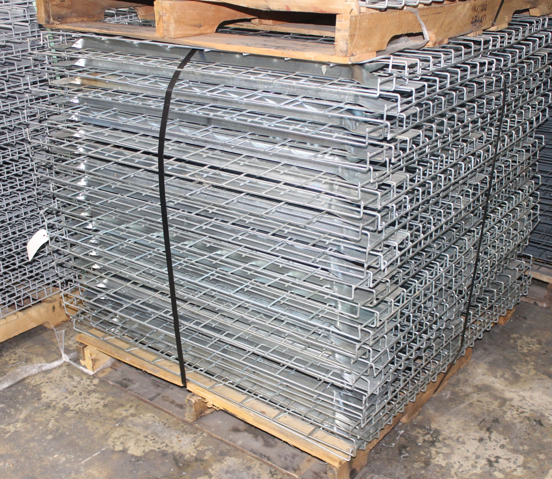 56 BAYS OF TEARDROP STYLE PALLET RACK, LIKE NEW, SIZE: 16'H x 42"D X 117"W, (3" X 3" POST) - Image 4 of 6