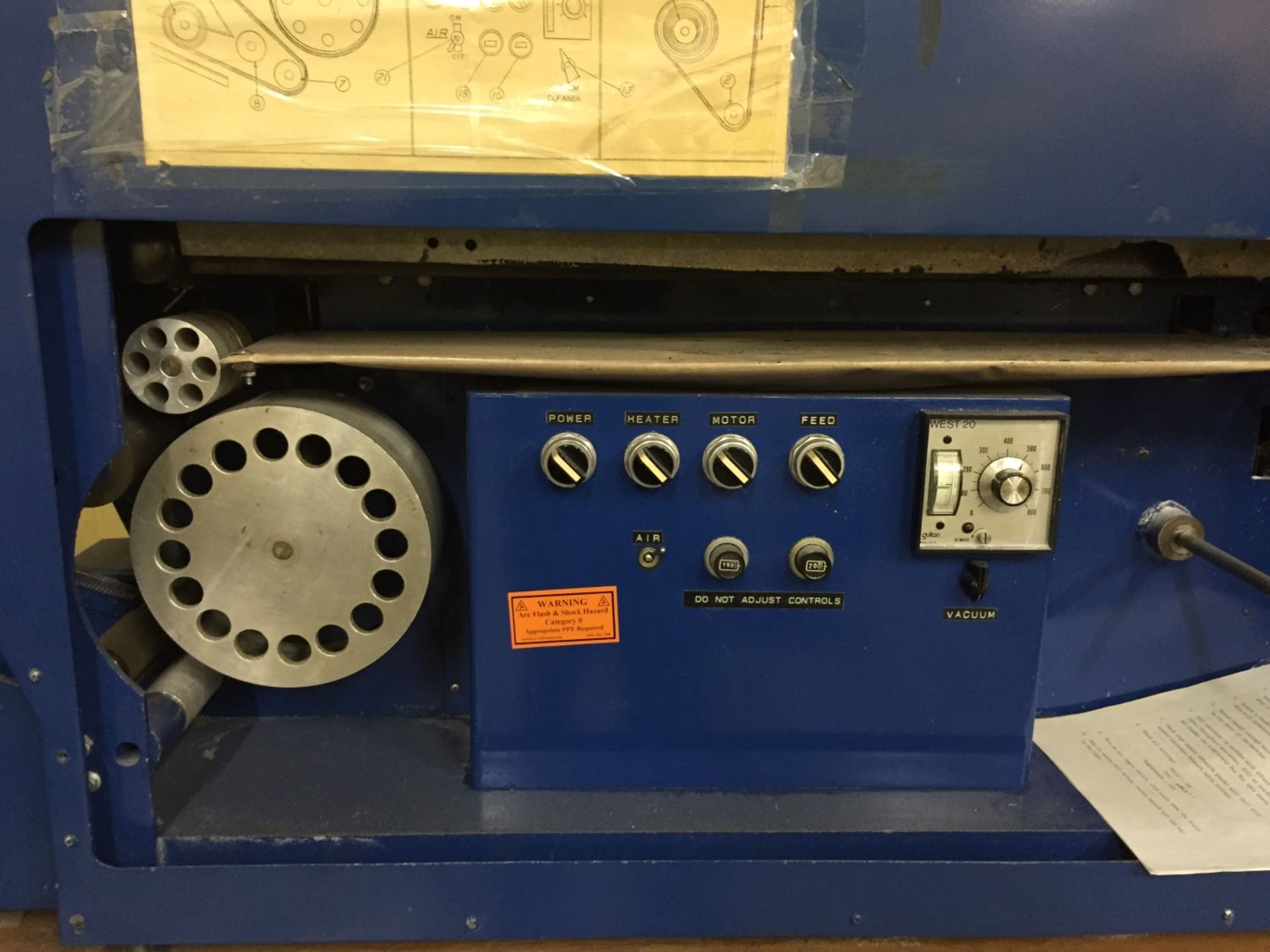 NATMAR ADHESIVE MACHINE - Image 3 of 4